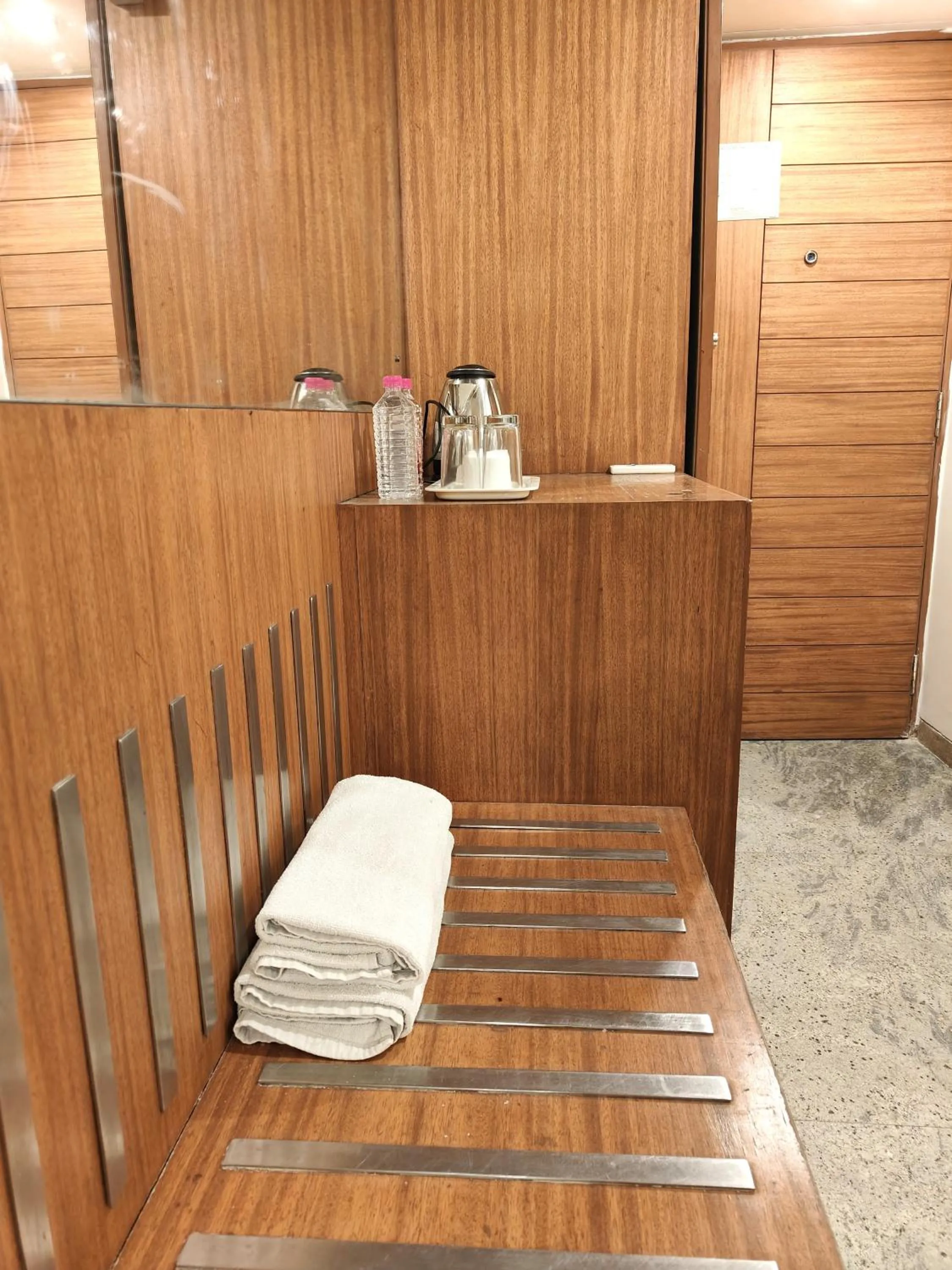 Coffee/tea facilities in The Sky Comfort, Ahmedabad