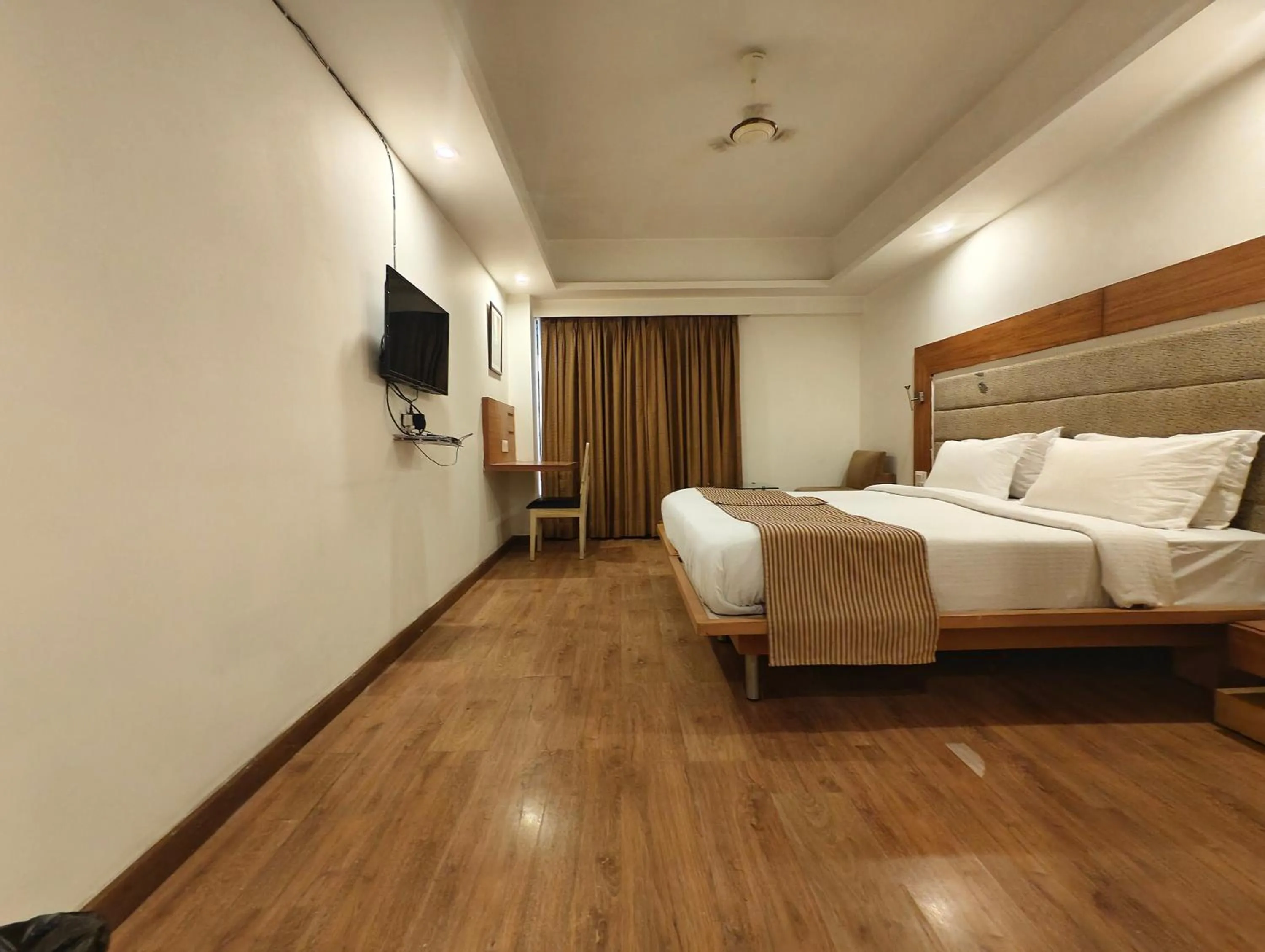 Photo of the whole room, Bed in The Sky Comfort, Ahmedabad