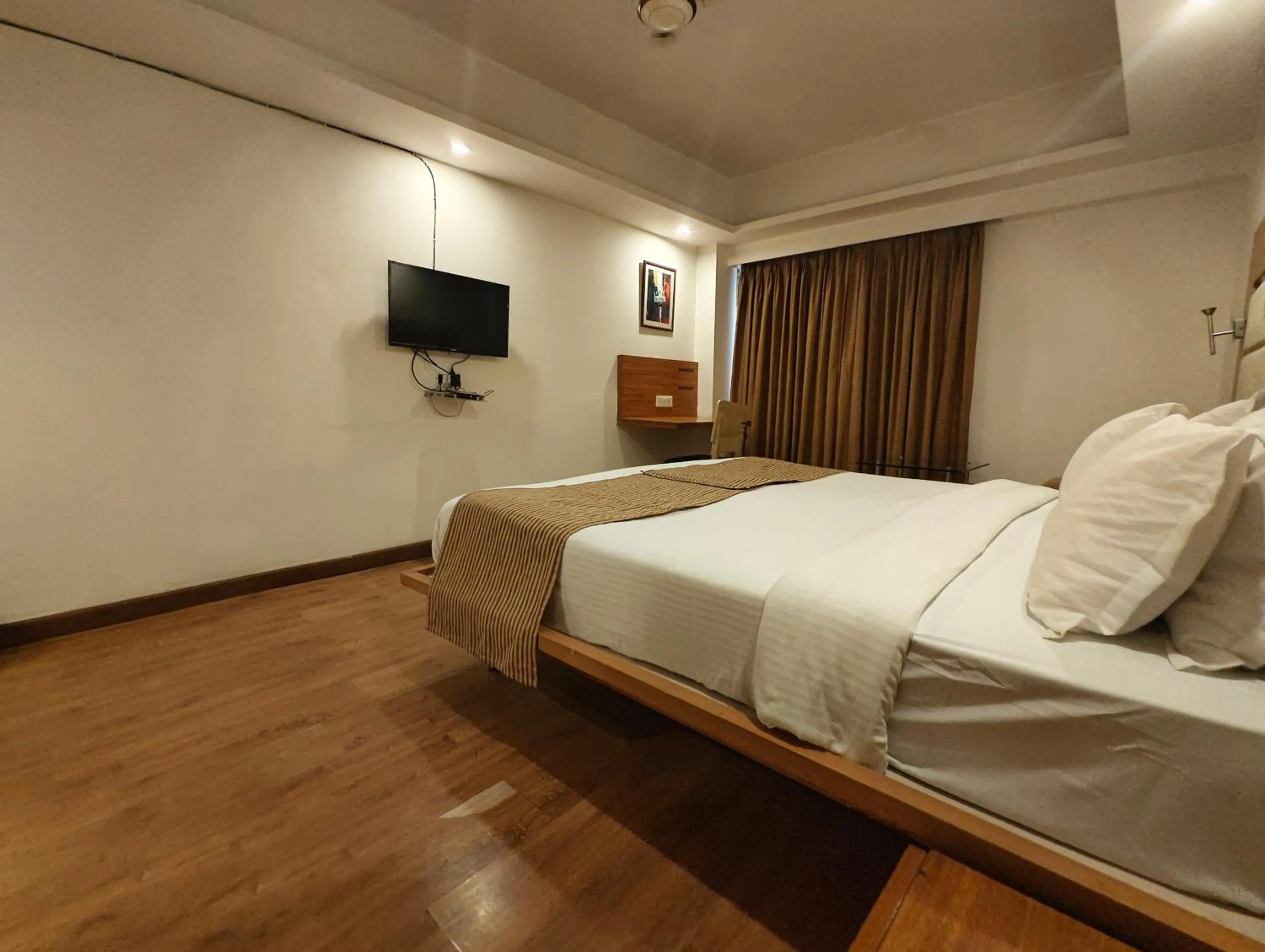 Photo of the whole room, Bed in The Sky Comfort, Ahmedabad