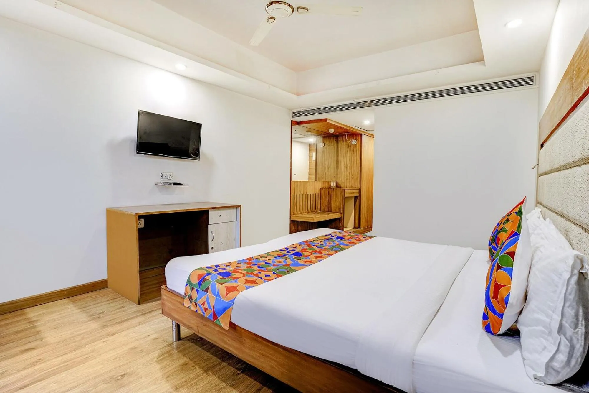 Bedroom, Bed in The Sky Comfort, Ahmedabad