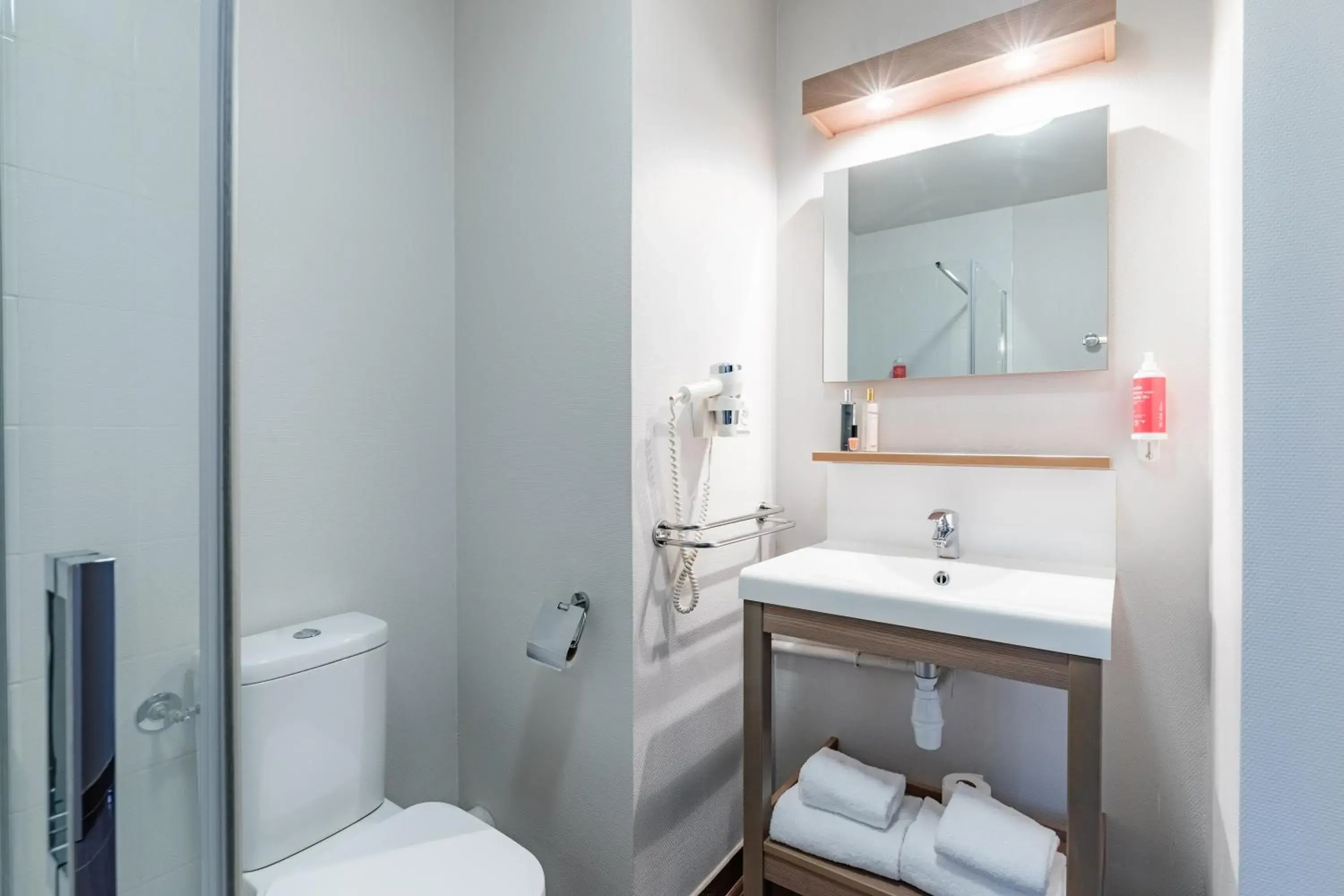 Twin Studio in Appart’City Confort Reims Centre Twin Studio in Appart’City Confort Reims Centre