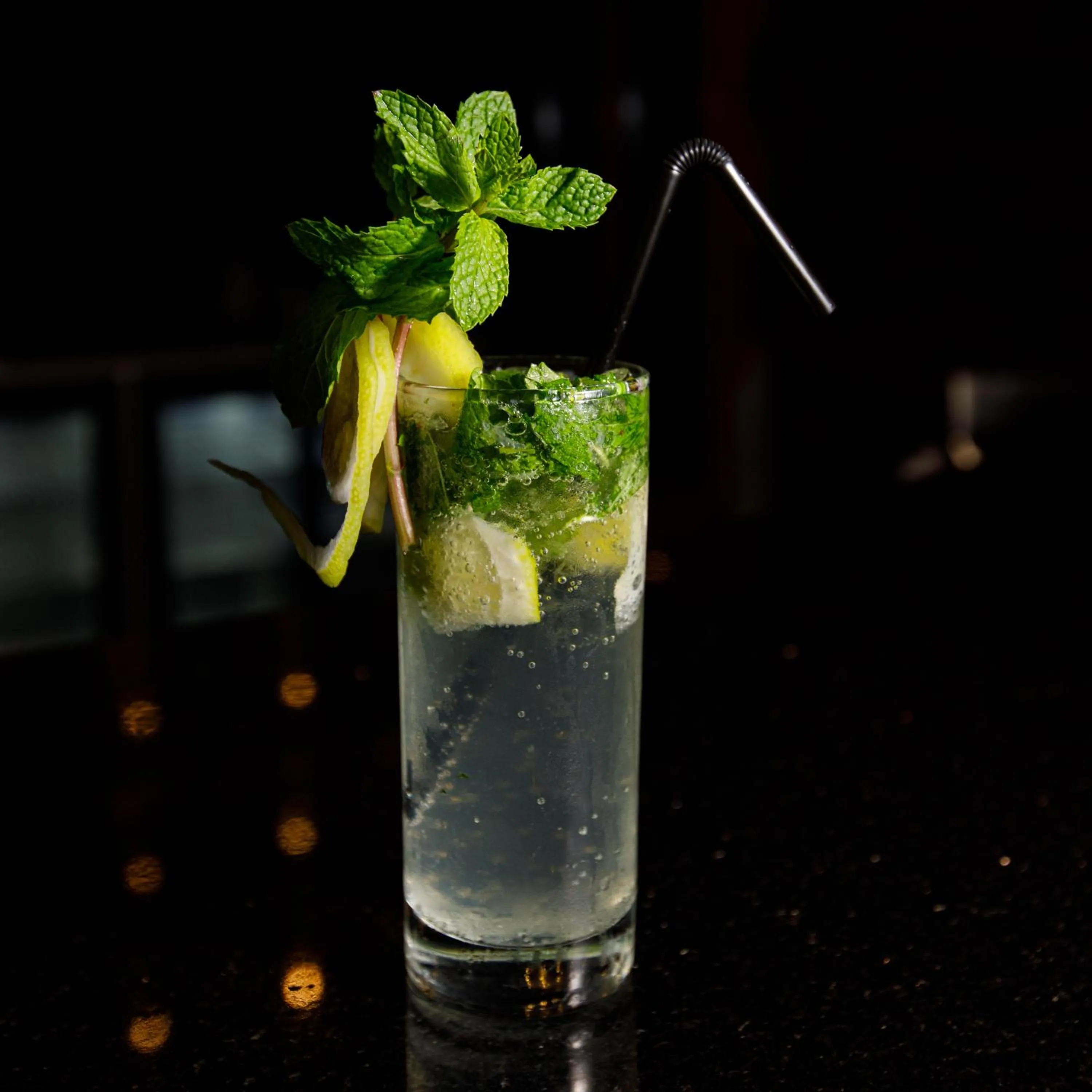 Restaurant/places to eat in Seven Seas Hotel