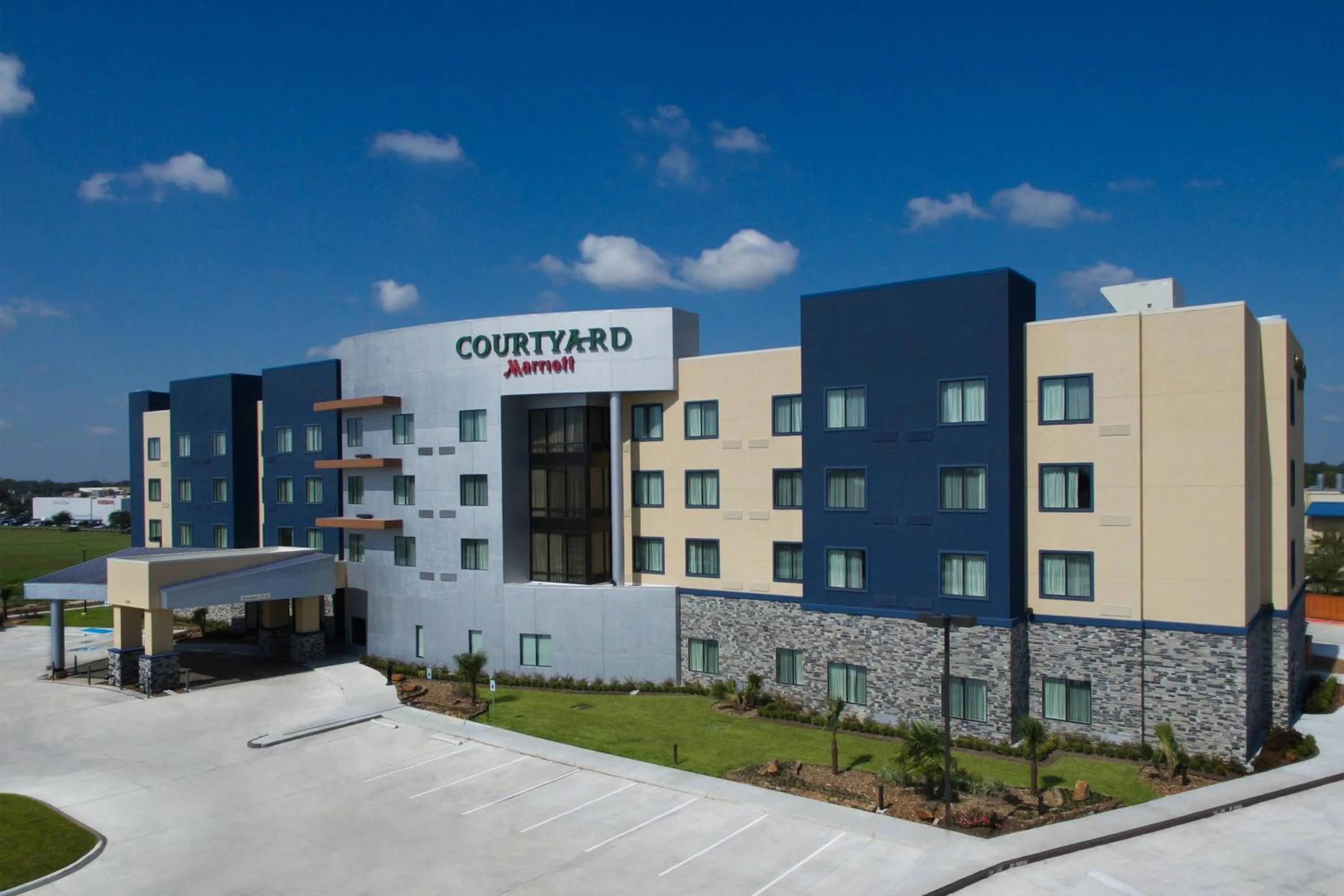 Property building in Courtyard by Marriott Houston Katy Mills