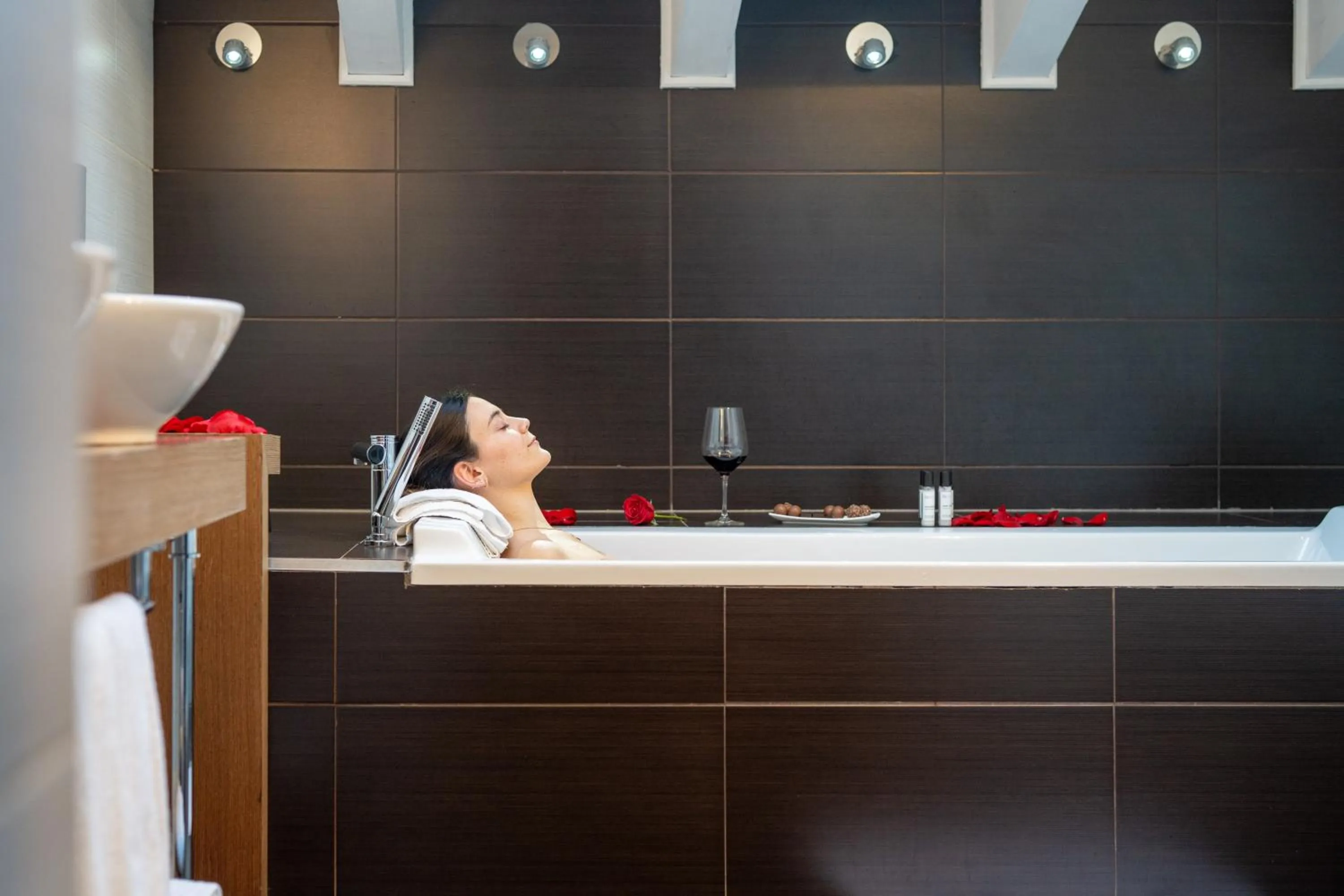 Bath in Hotel La Trufa Negra