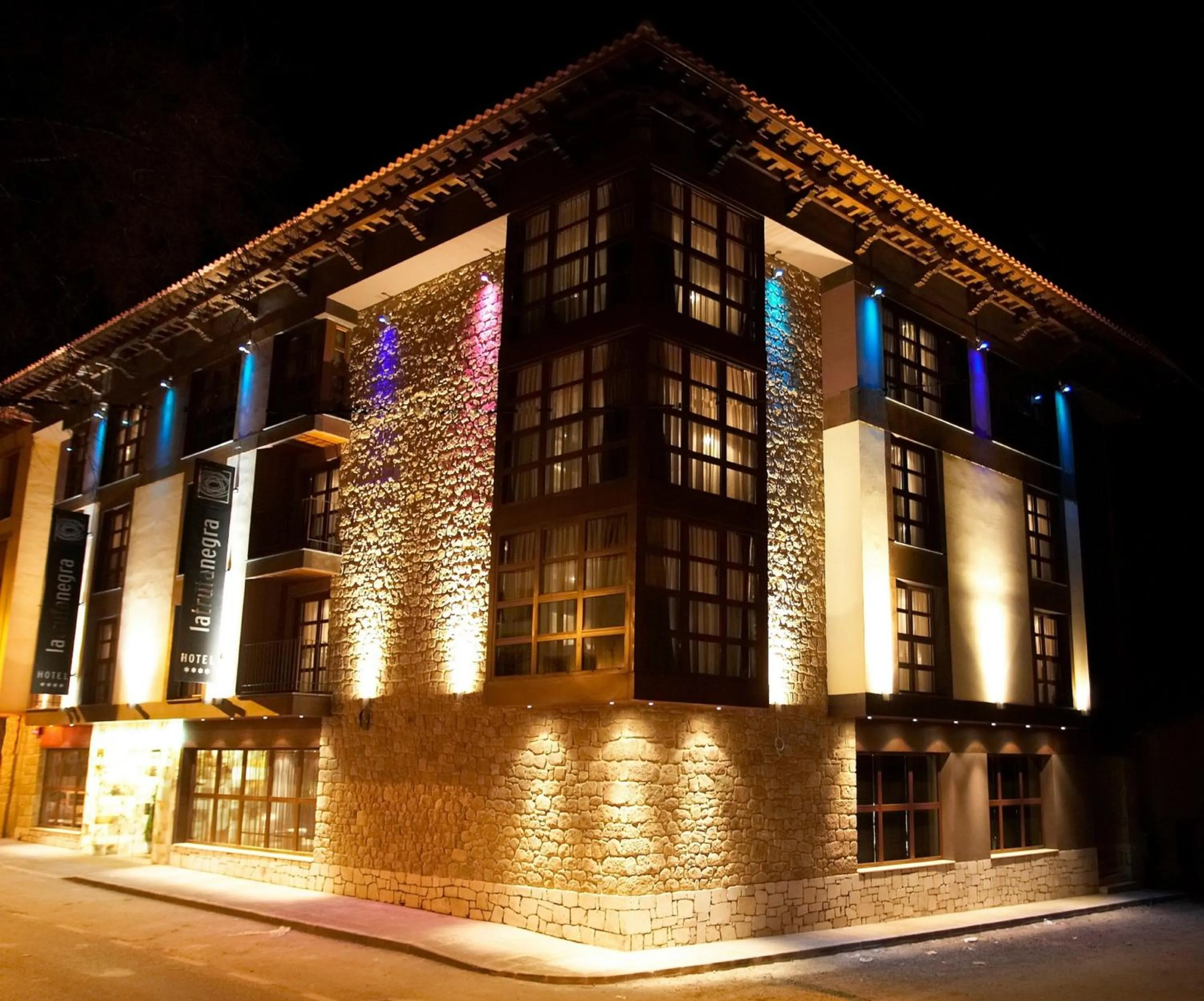 Property building in Hotel La Trufa Negra