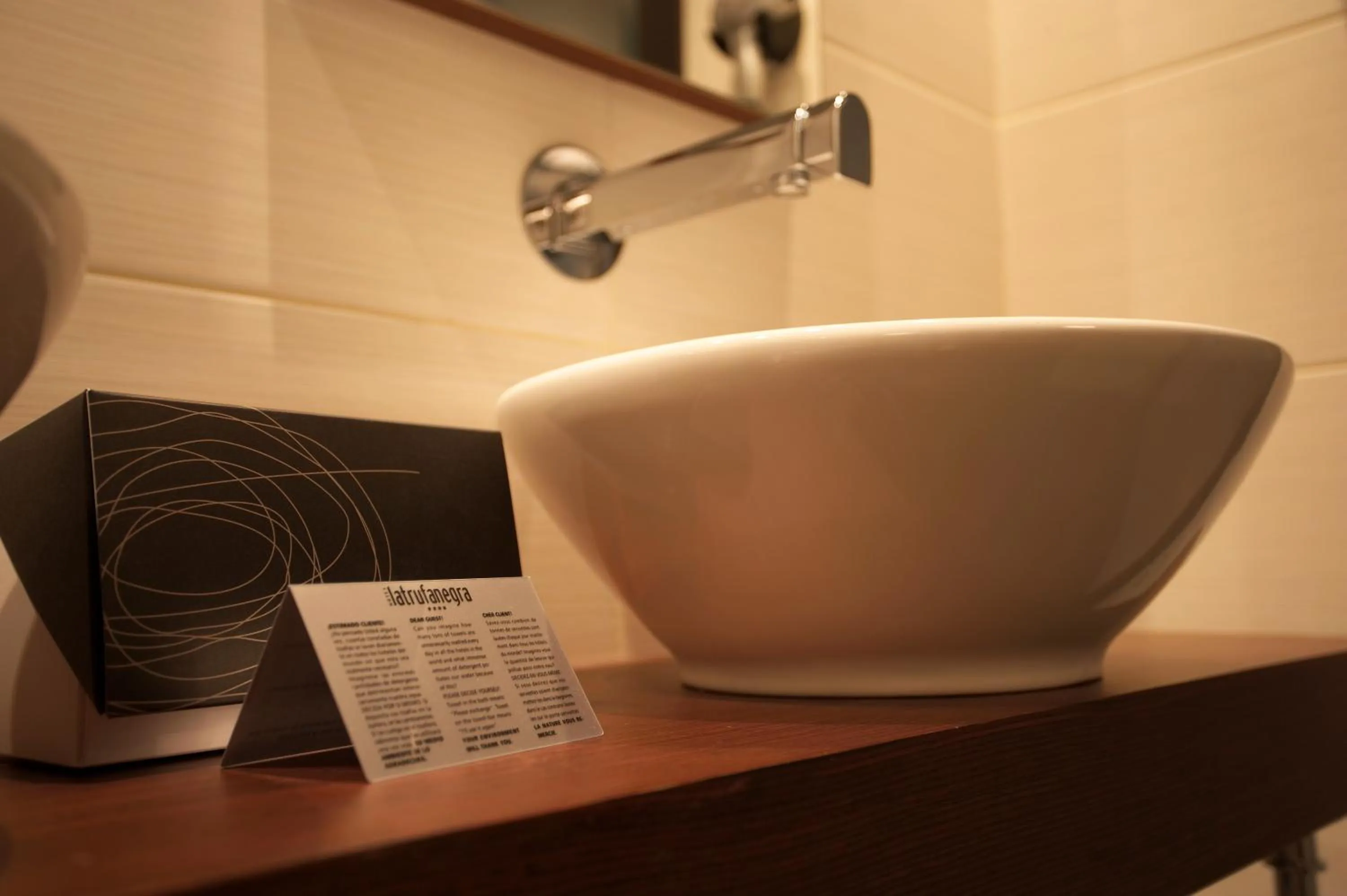 Bathroom in Hotel La Trufa Negra