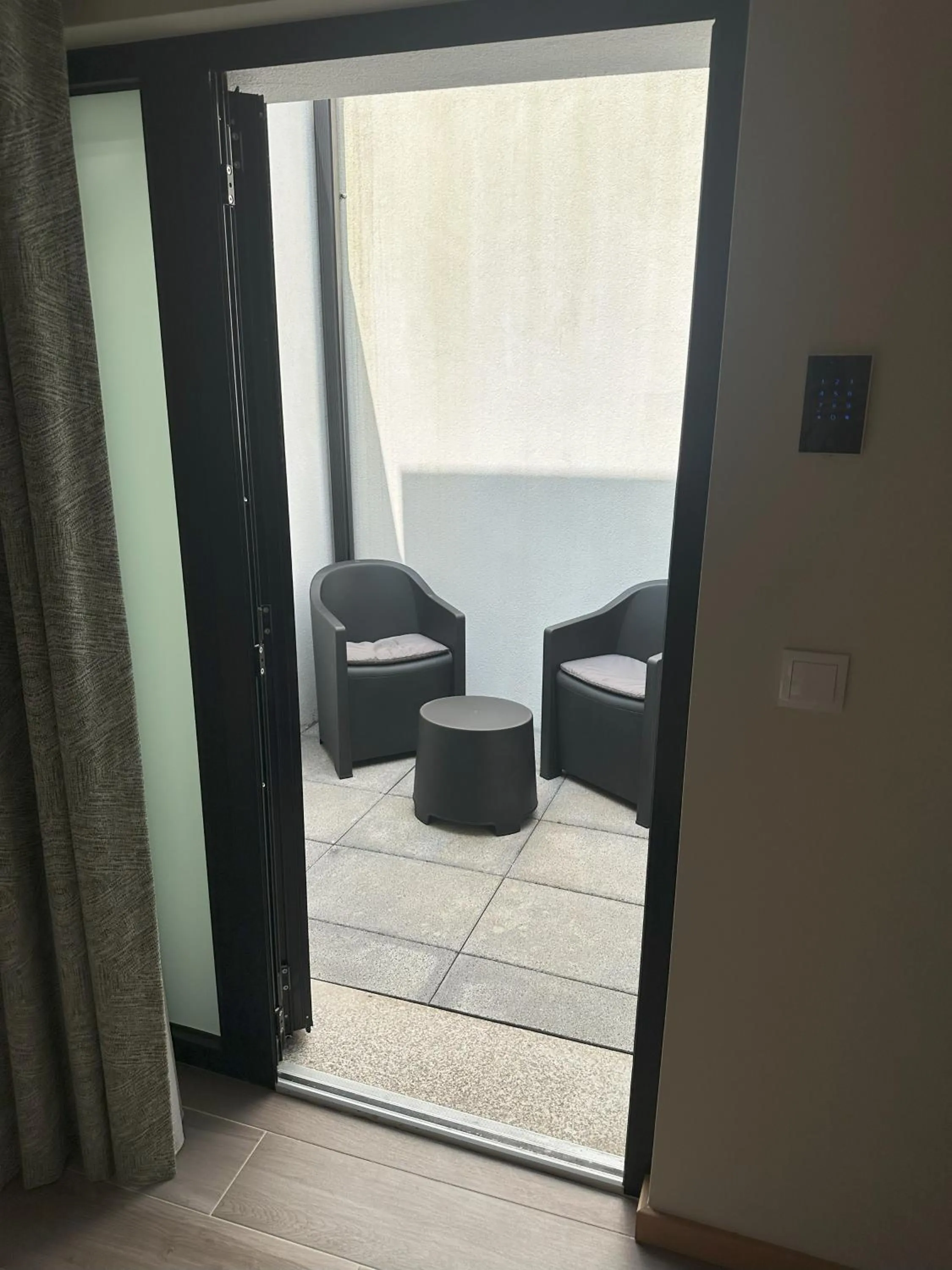 Property building in Oporto Station Hostel & Rooms