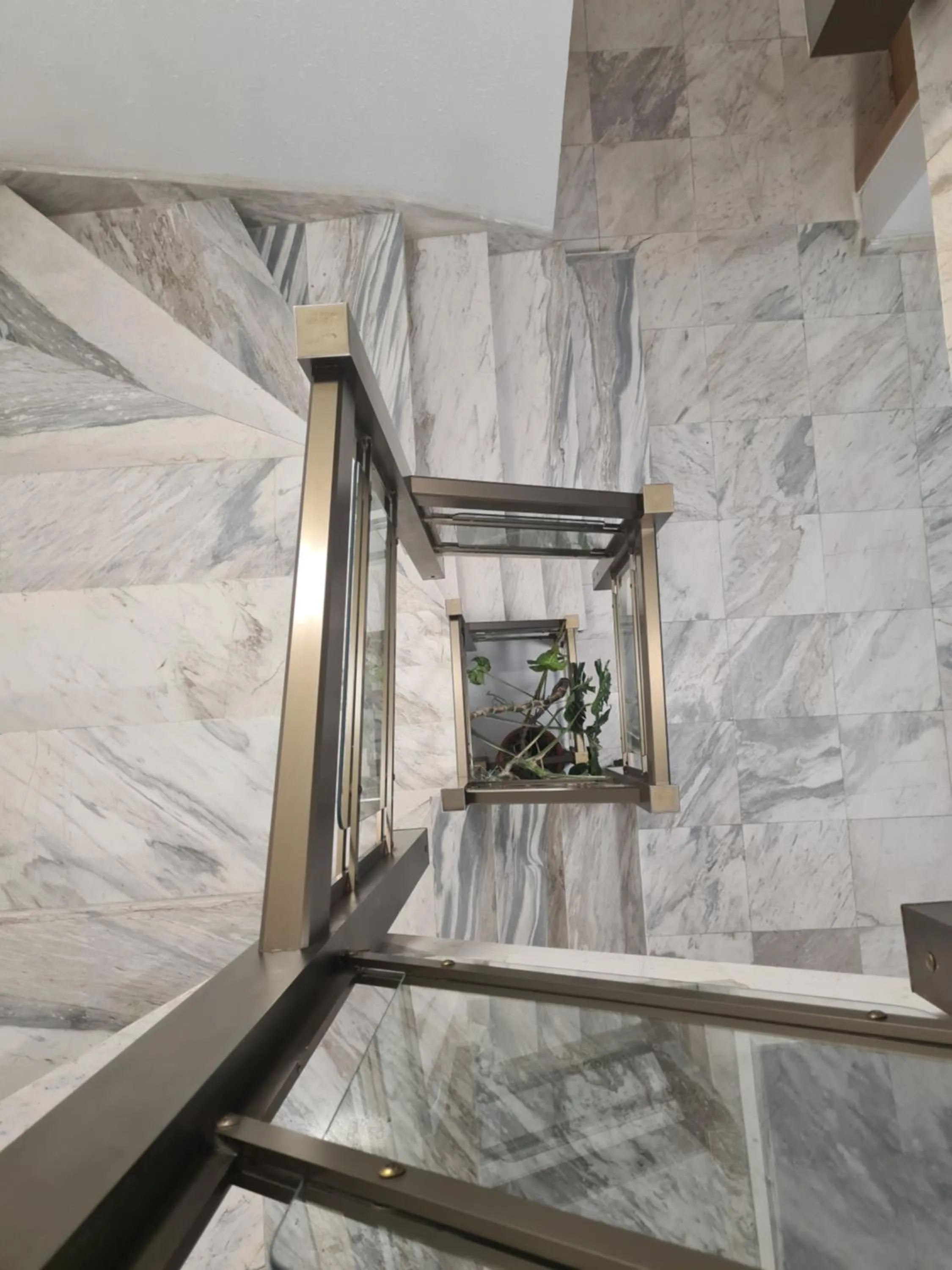 Facade/entrance in Fera