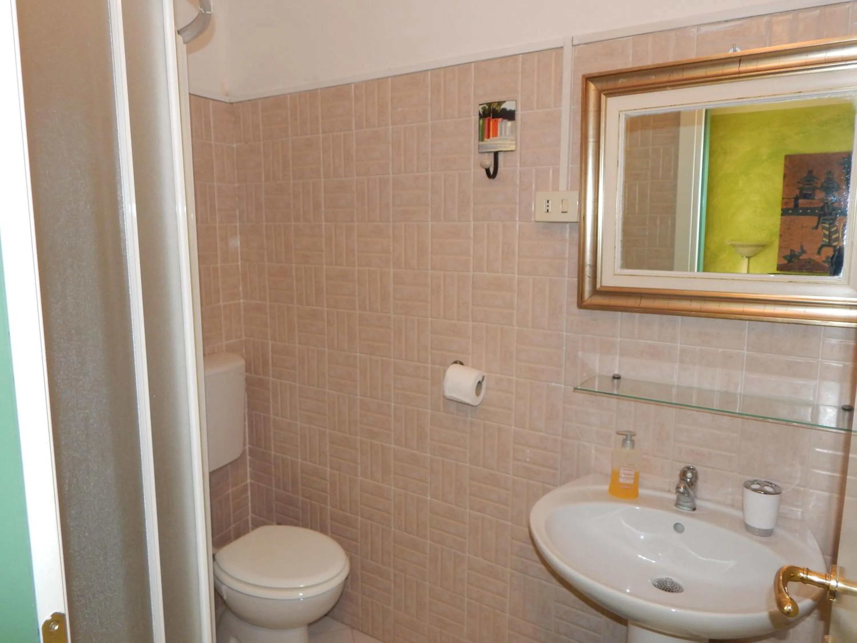 Bathroom in Hotel Glicine