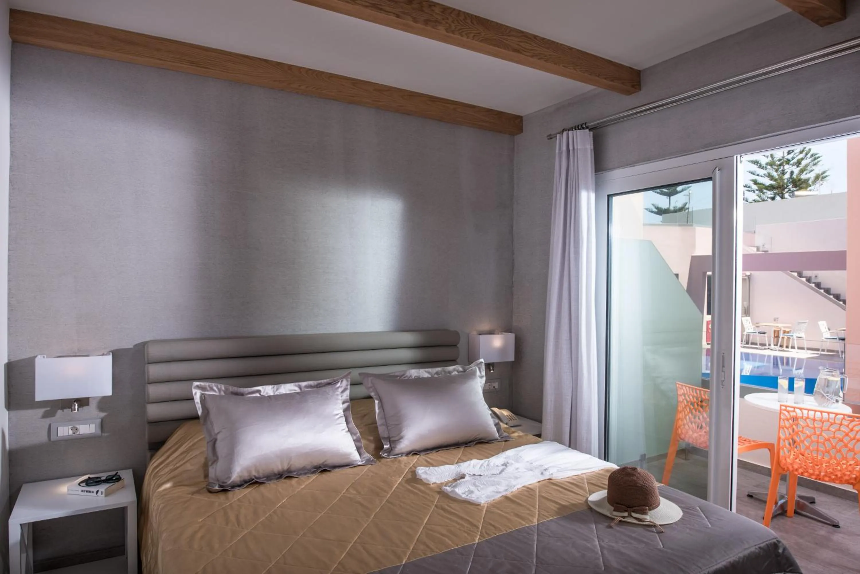 Balcony/Terrace, Bed in Omiros Boutique Hotel (Adults Only)