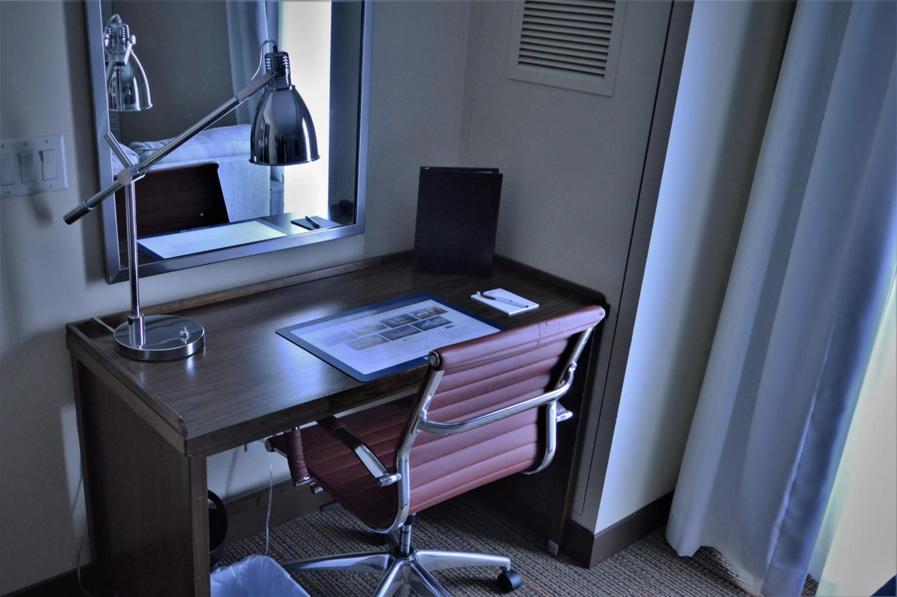 Waterloo Suites Hotel