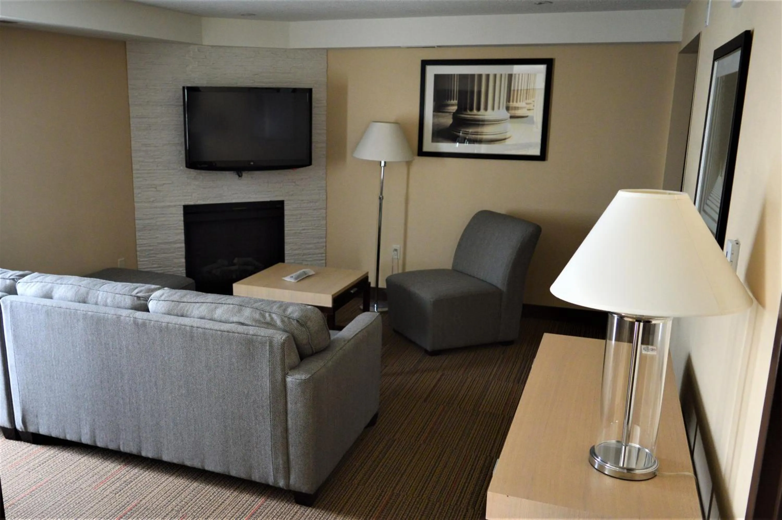 Waterloo Suites Hotel