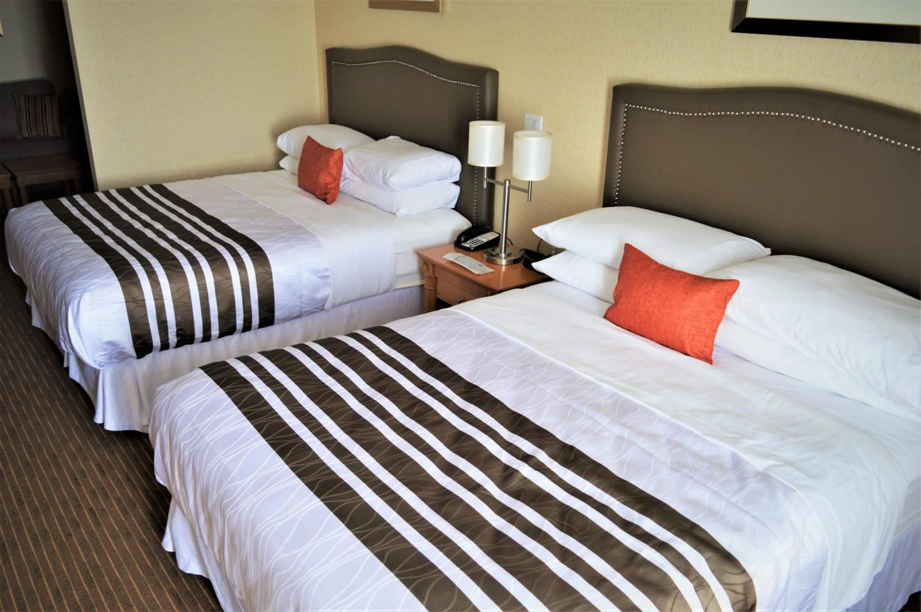 Waterloo Suites Hotel