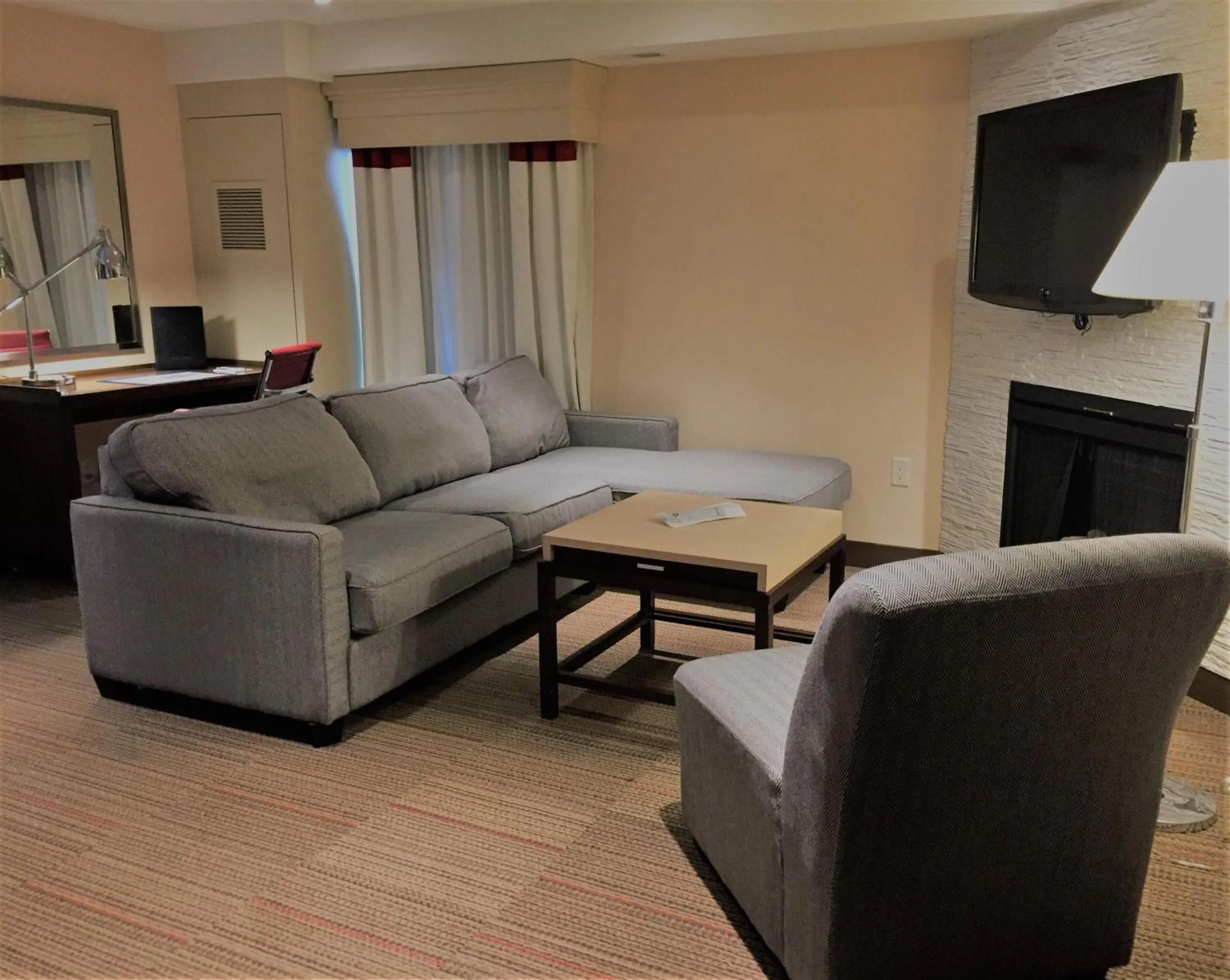 Waterloo Suites Hotel