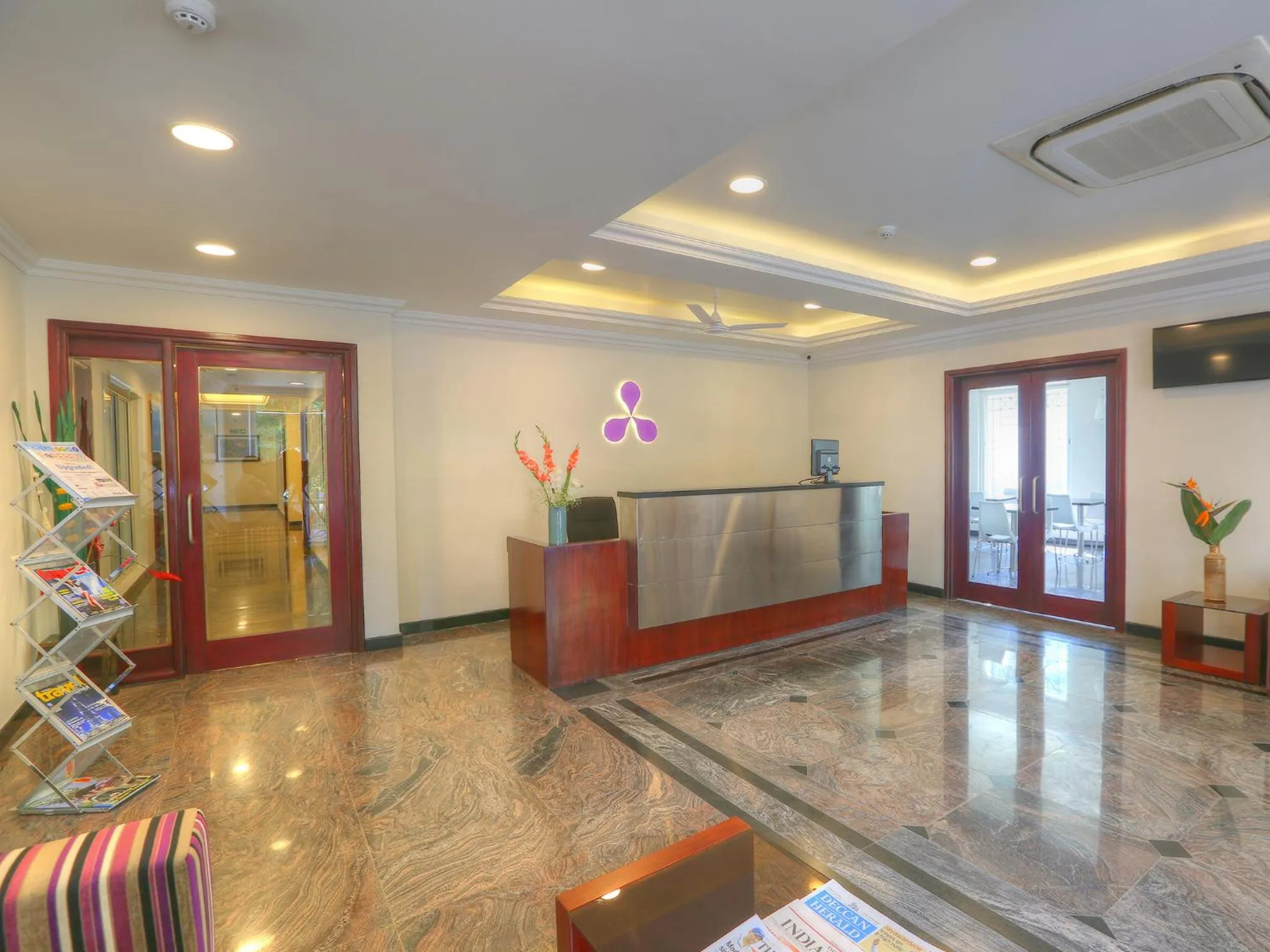 Day in Lilac Hotel 3rd Block