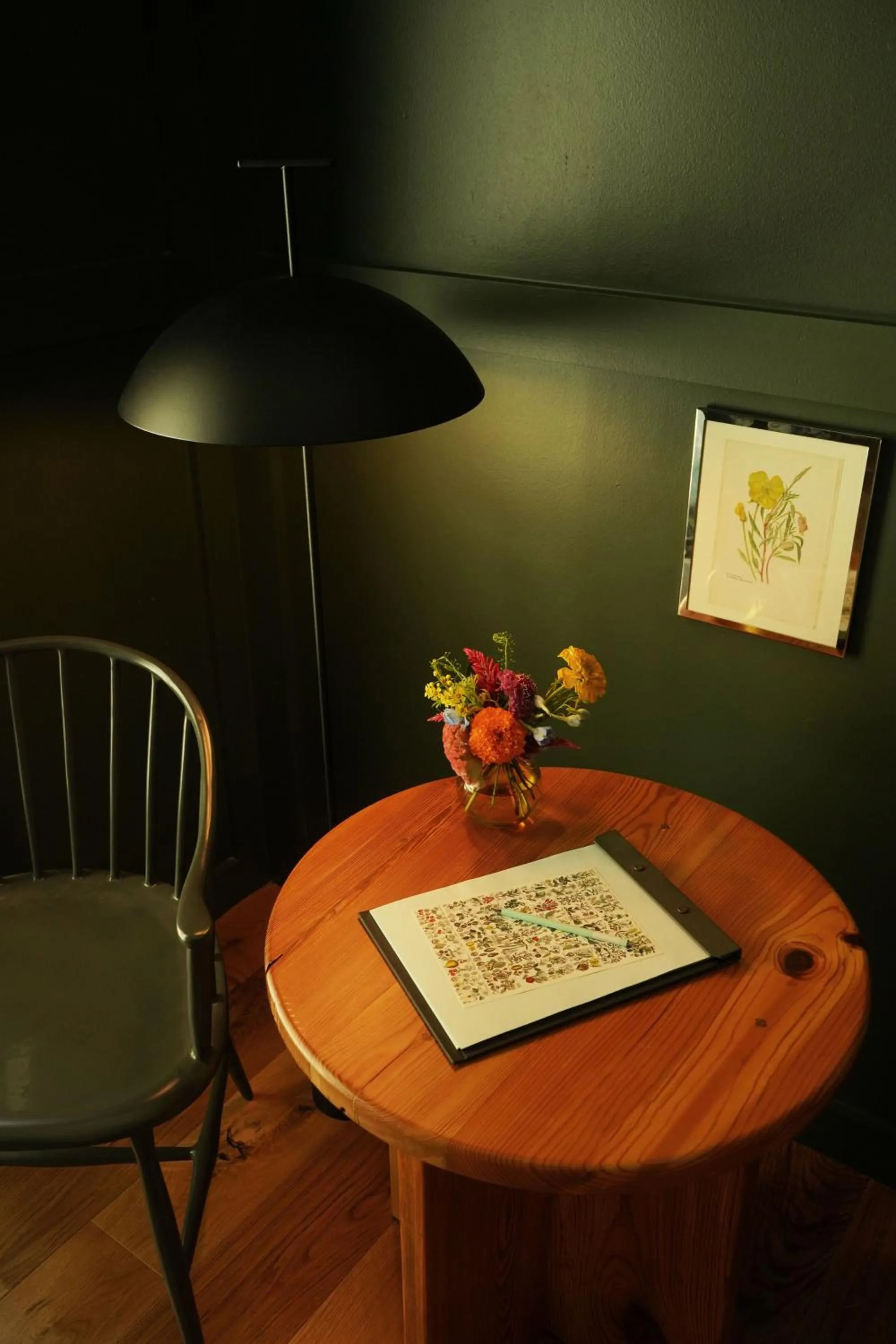 Living room in Albert Hotel