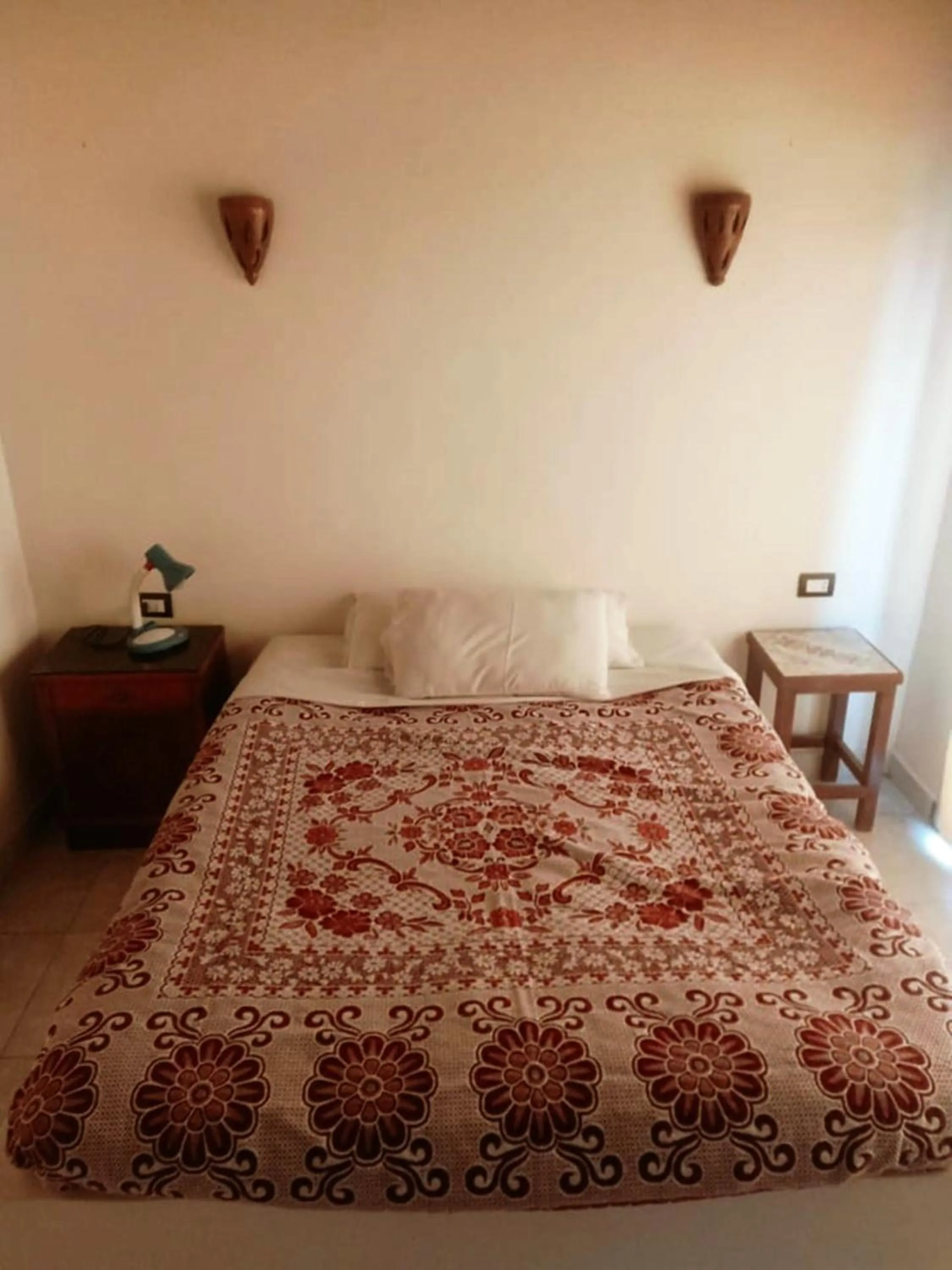 Bed in Amenophis Hotel