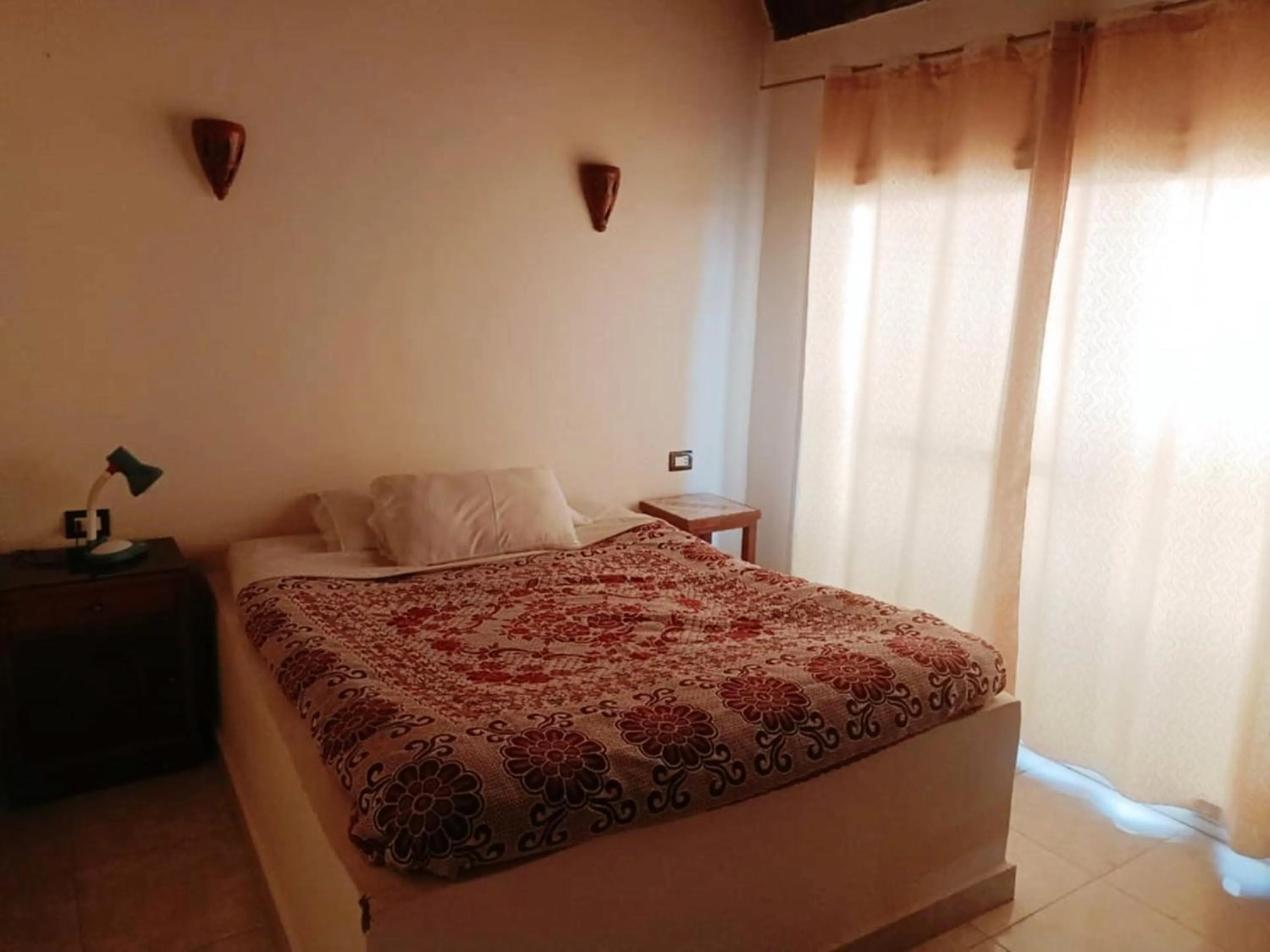 Bed in Amenophis Hotel