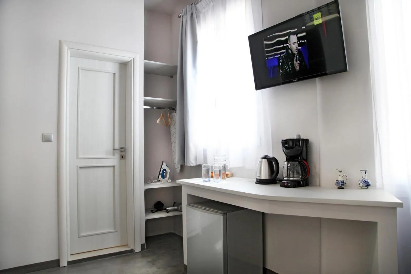 Coffee/tea facilities in My Athens House