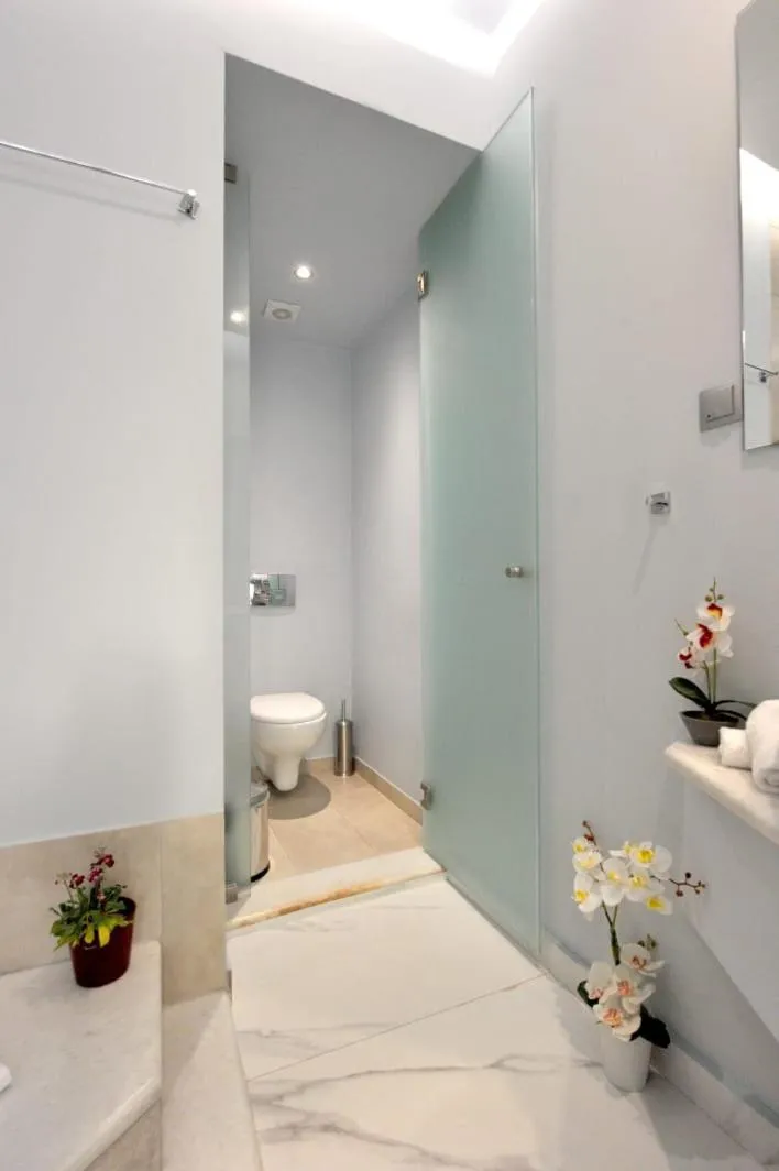 Shower in My Athens House