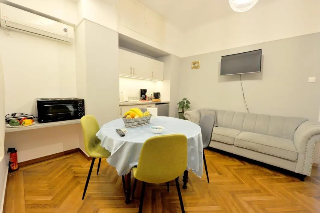 Communal lounge/ TV room in My Athens House