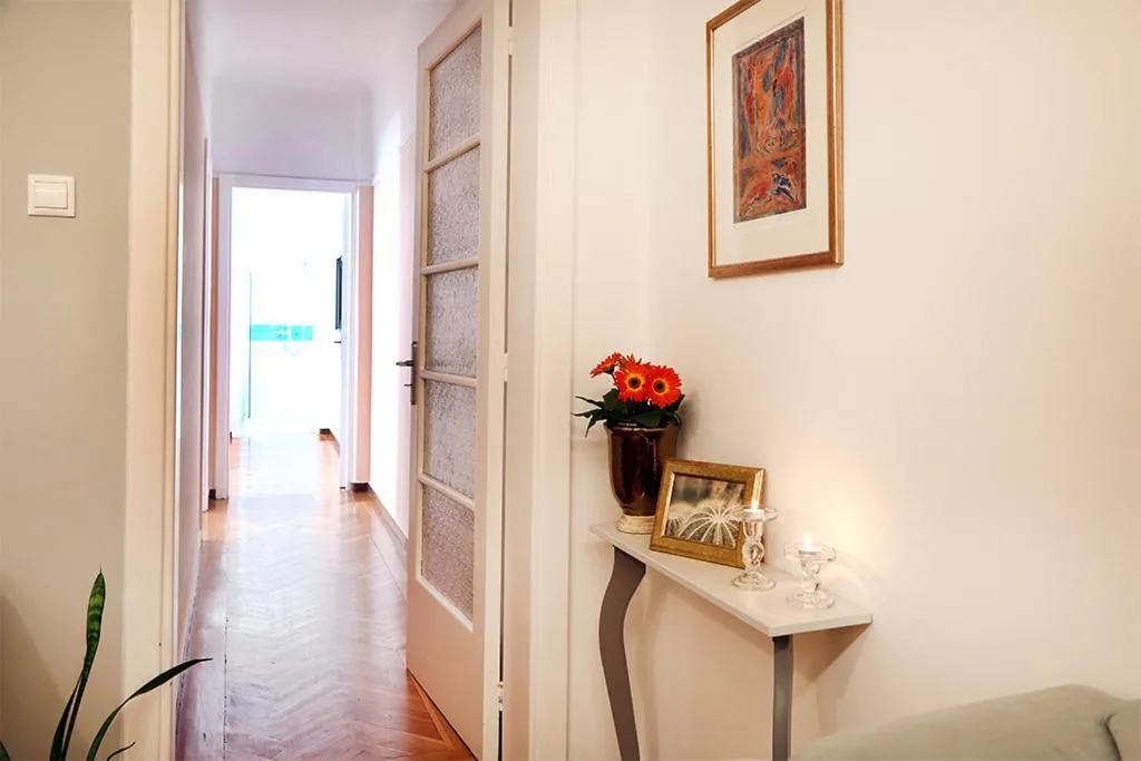 Decorative detail in My Athens House