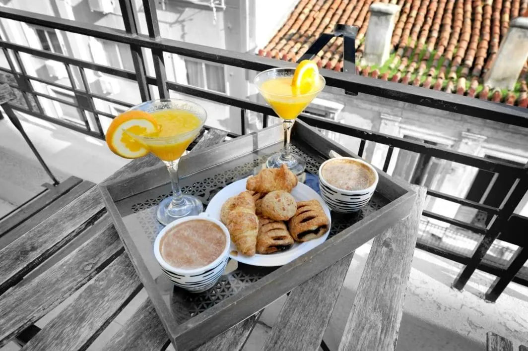 Food in My Athens House