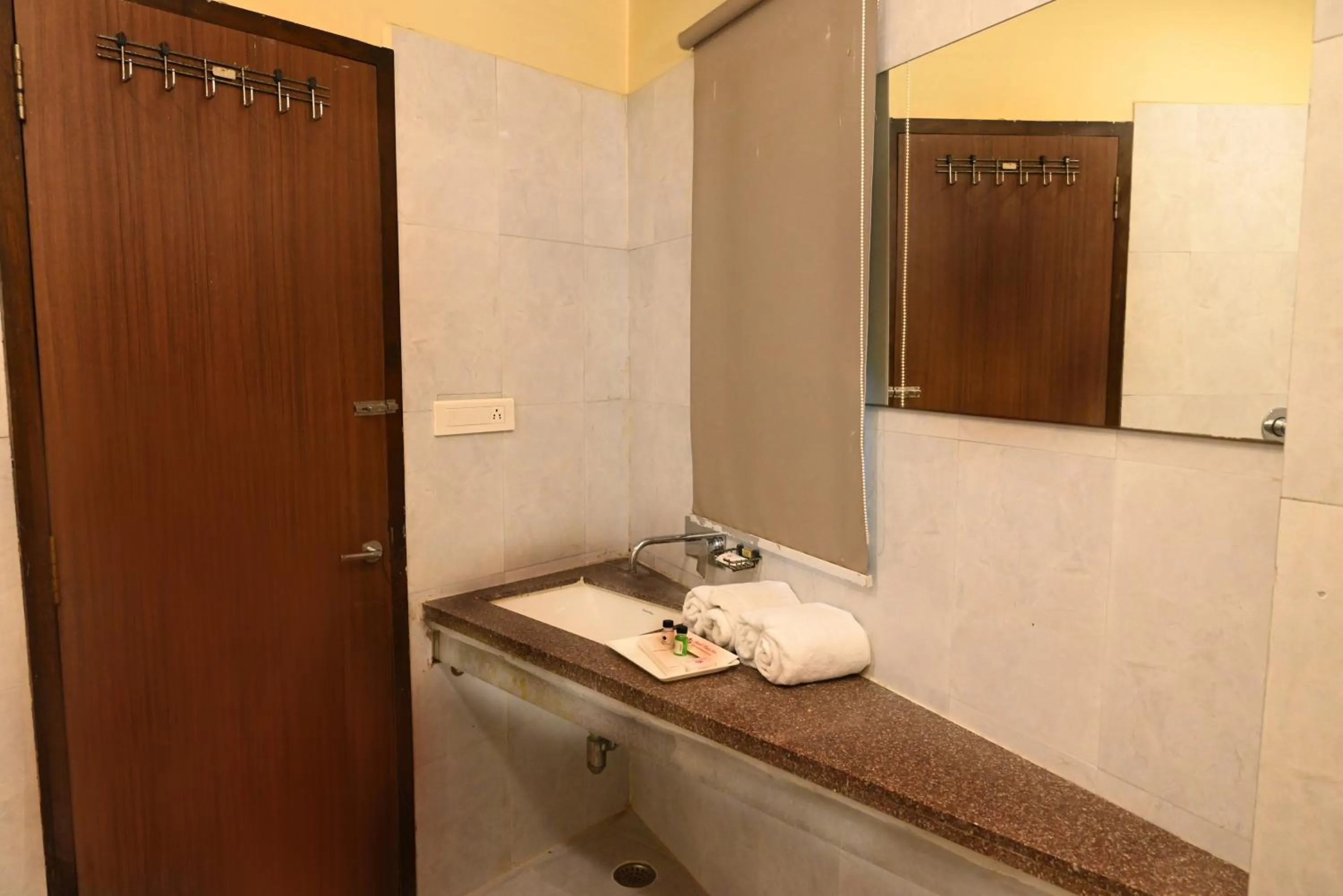 Bathroom in Hotel Plaza Inn, Ajmer