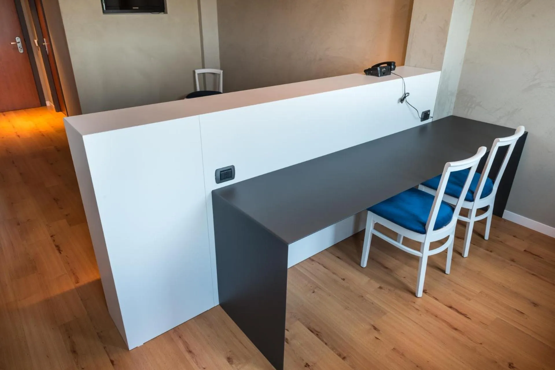 Seating area in Point Hotel