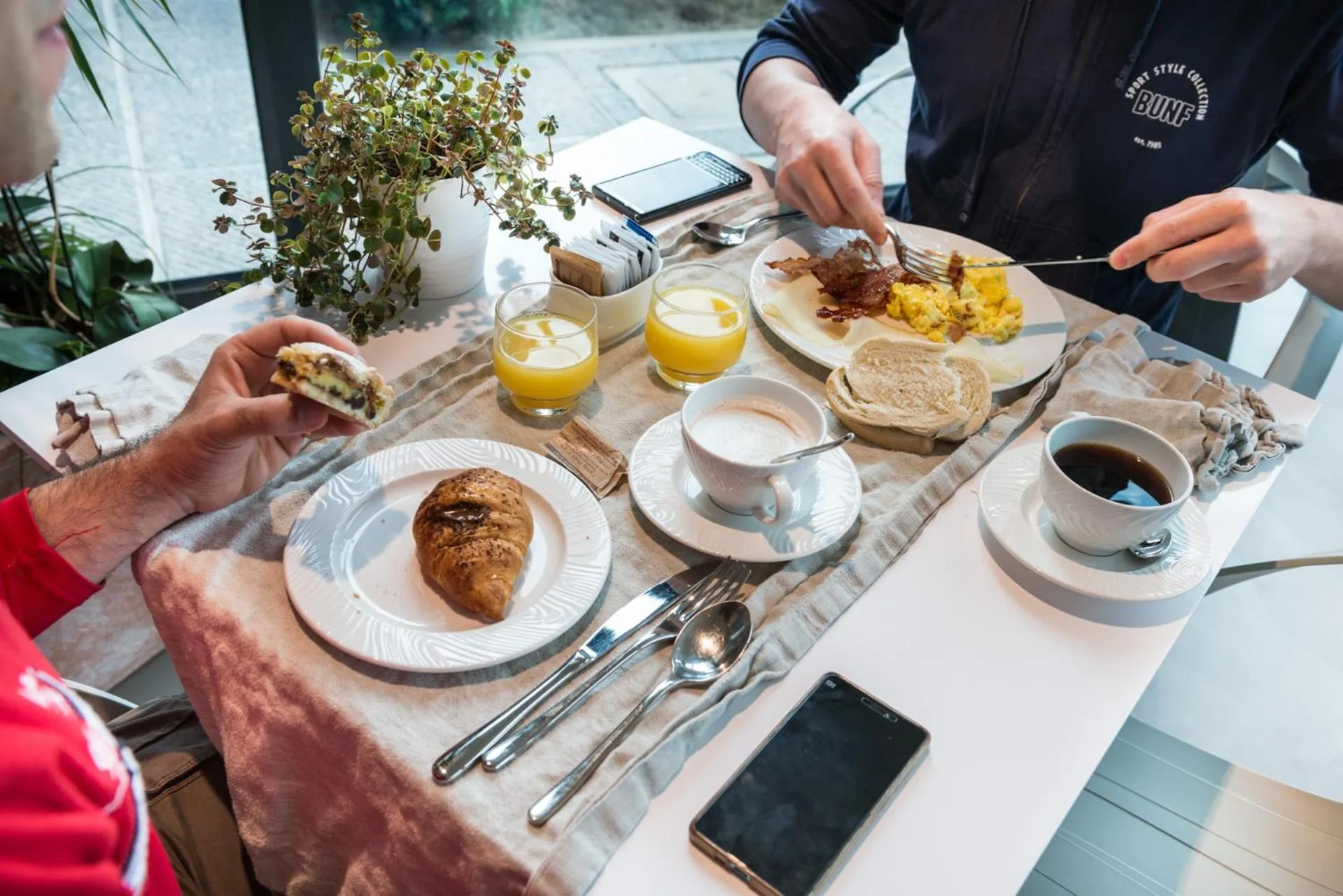 Continental breakfast in Point Hotel