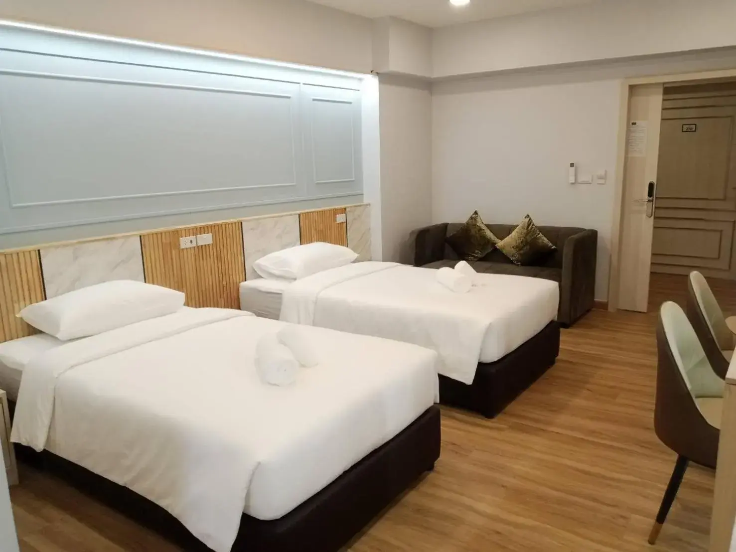 Wellness World Chiva 89 Wellness World Chiva 89