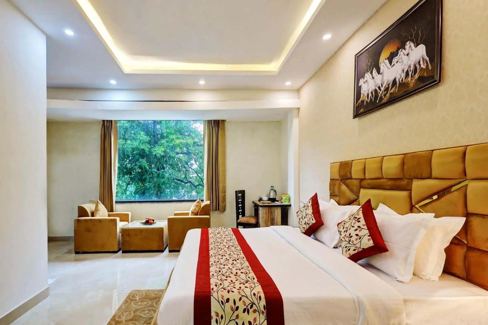 Bedroom, Bed in Hotel Golden Era-Near Shopprix Mall