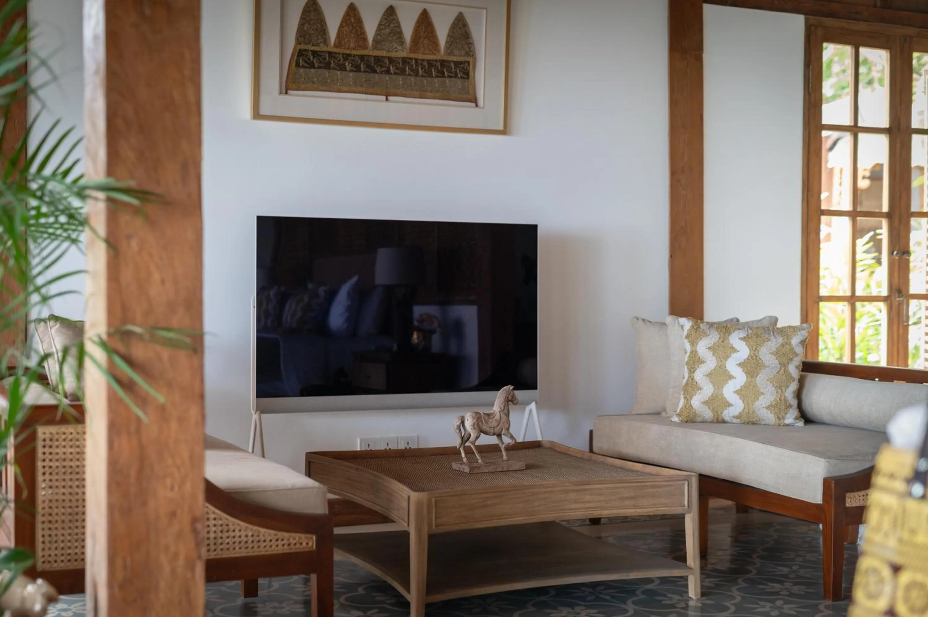 TV and multimedia in Umah Lusa