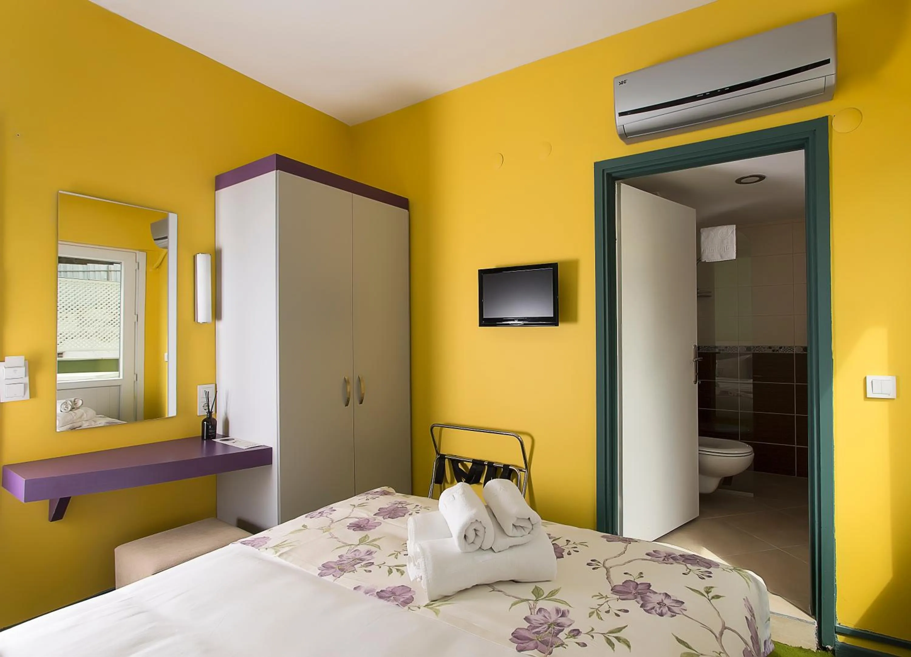 Bed in Mini Harem Hotel