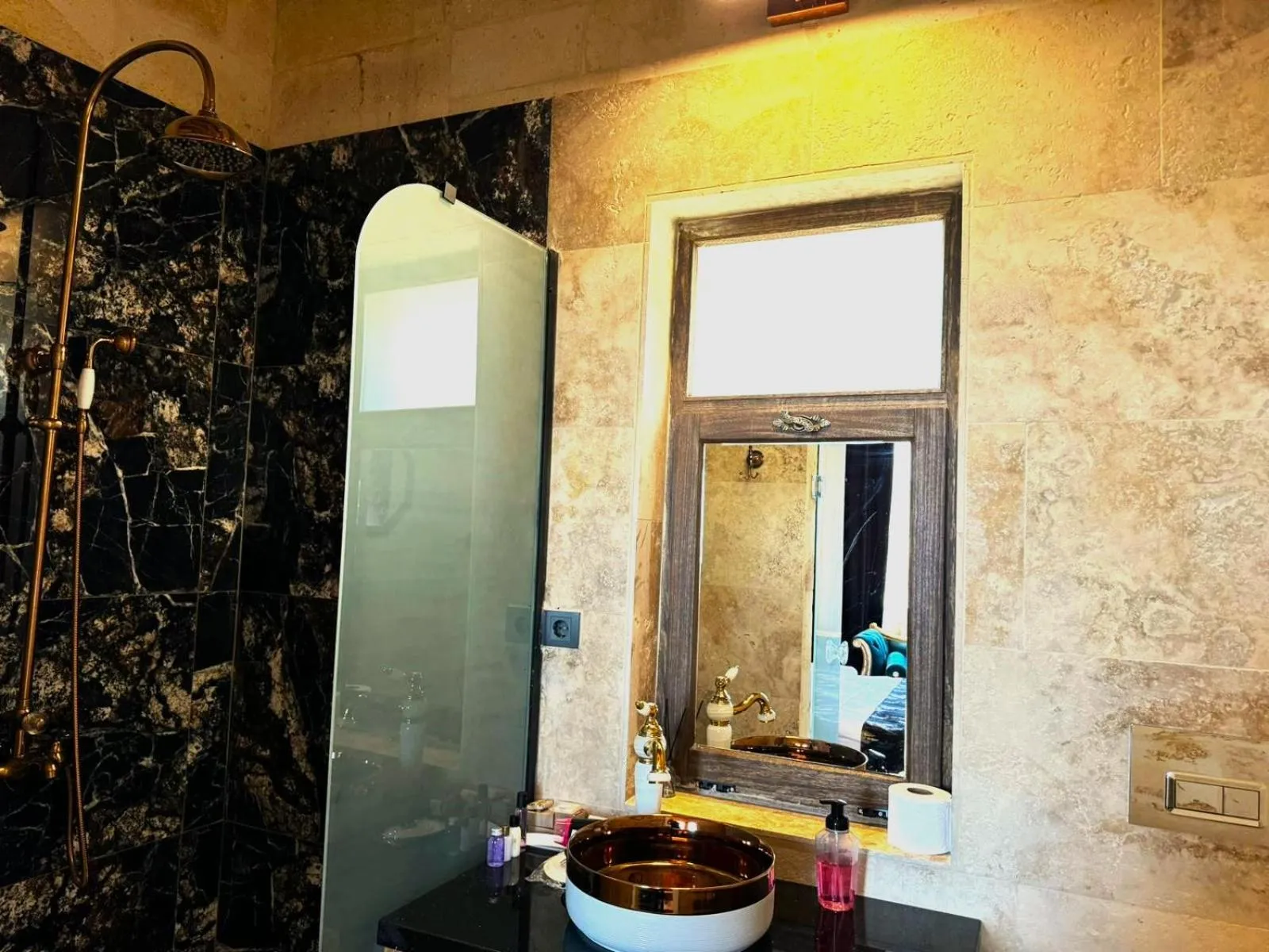 Shower in Patina Cappadocia