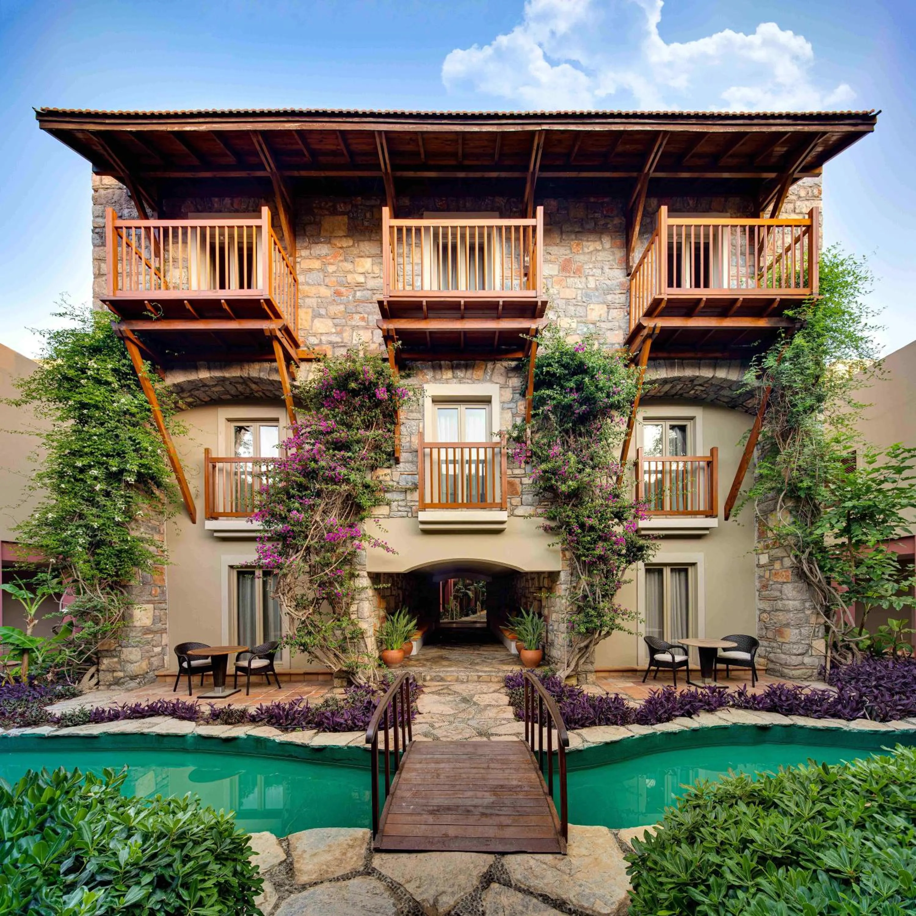 Property building in Divan Bodrum Palmira