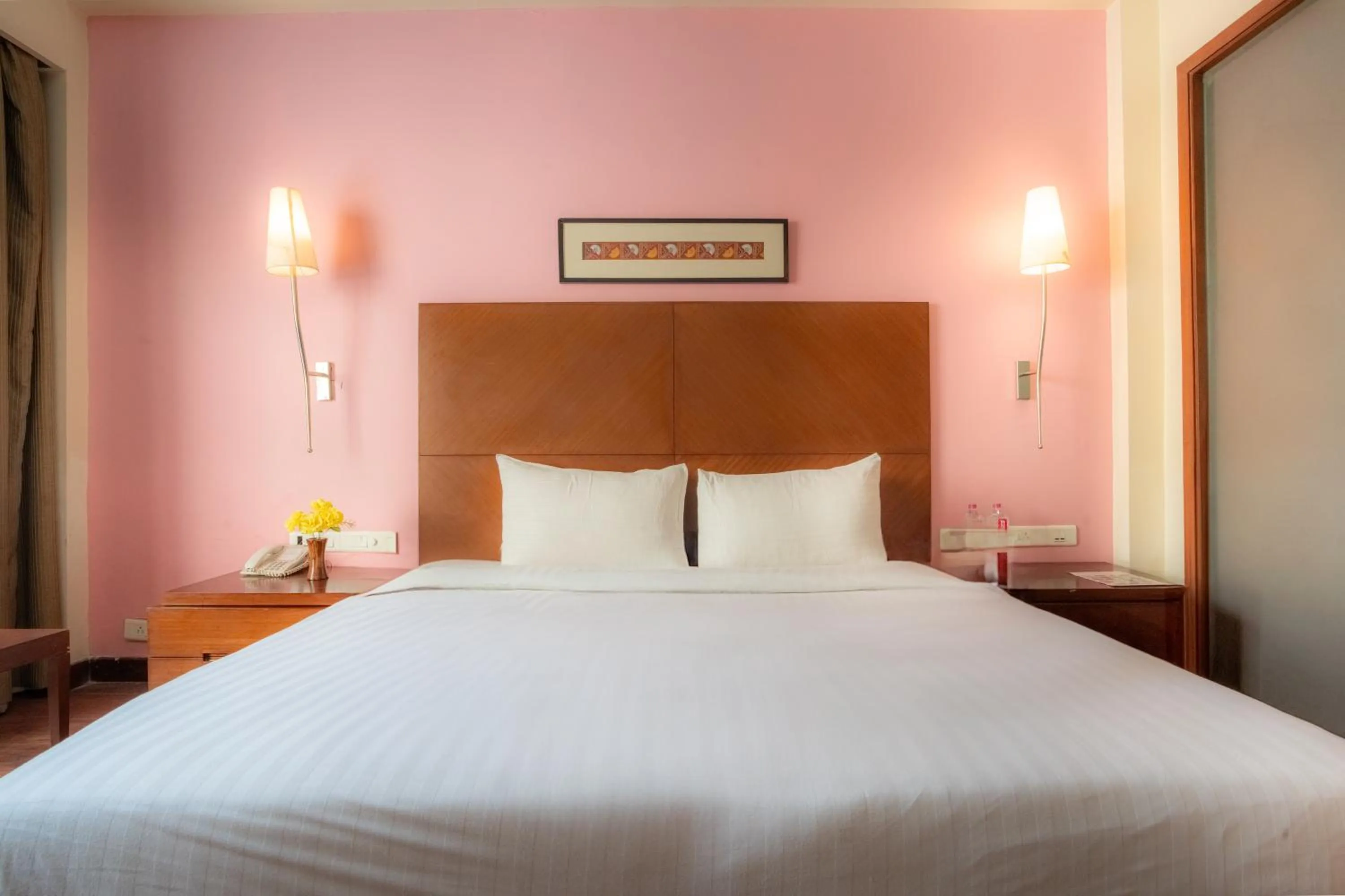 Bed in The Sky Imperial, Jaipur