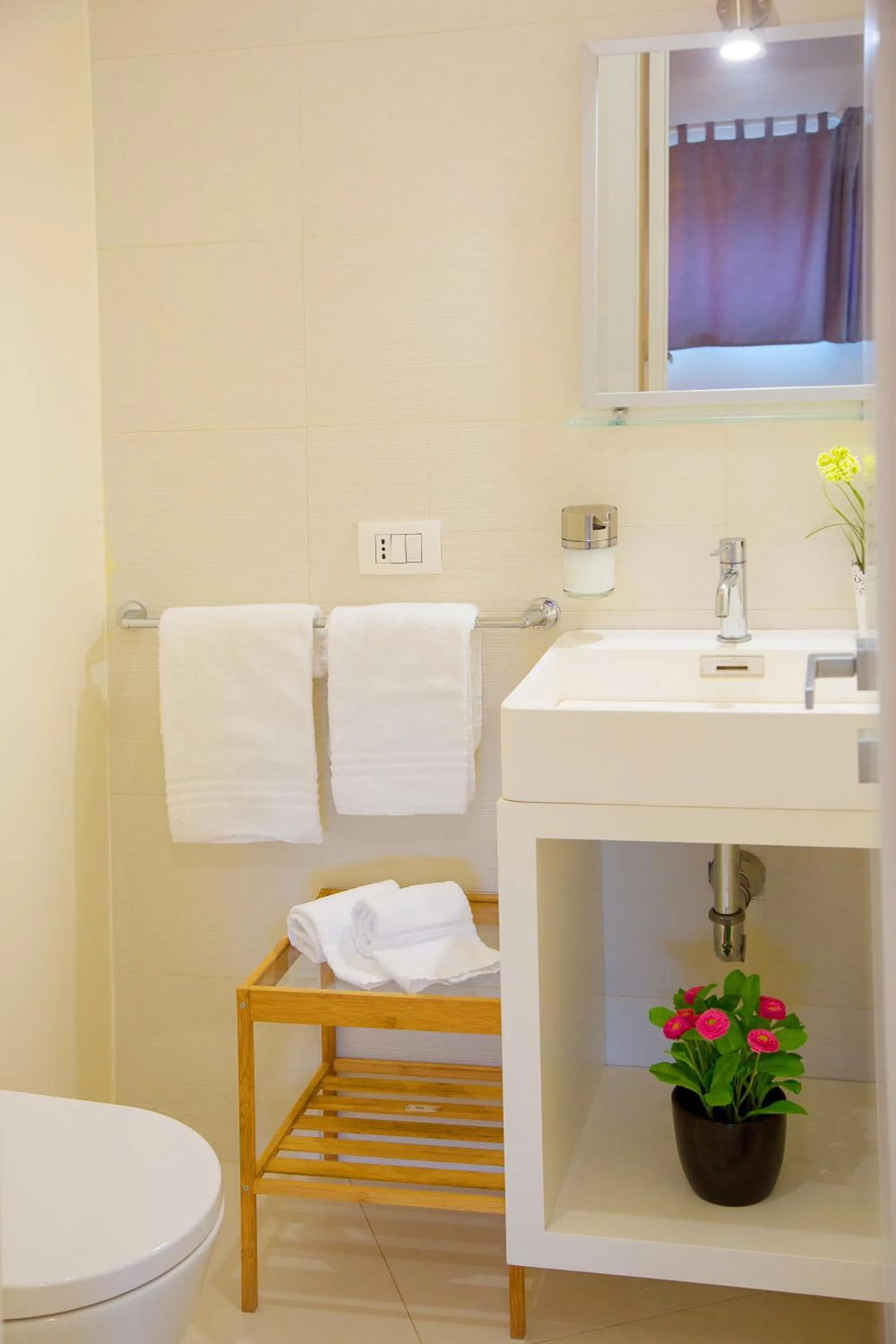 Toilet in Stesicoro Exclusive House