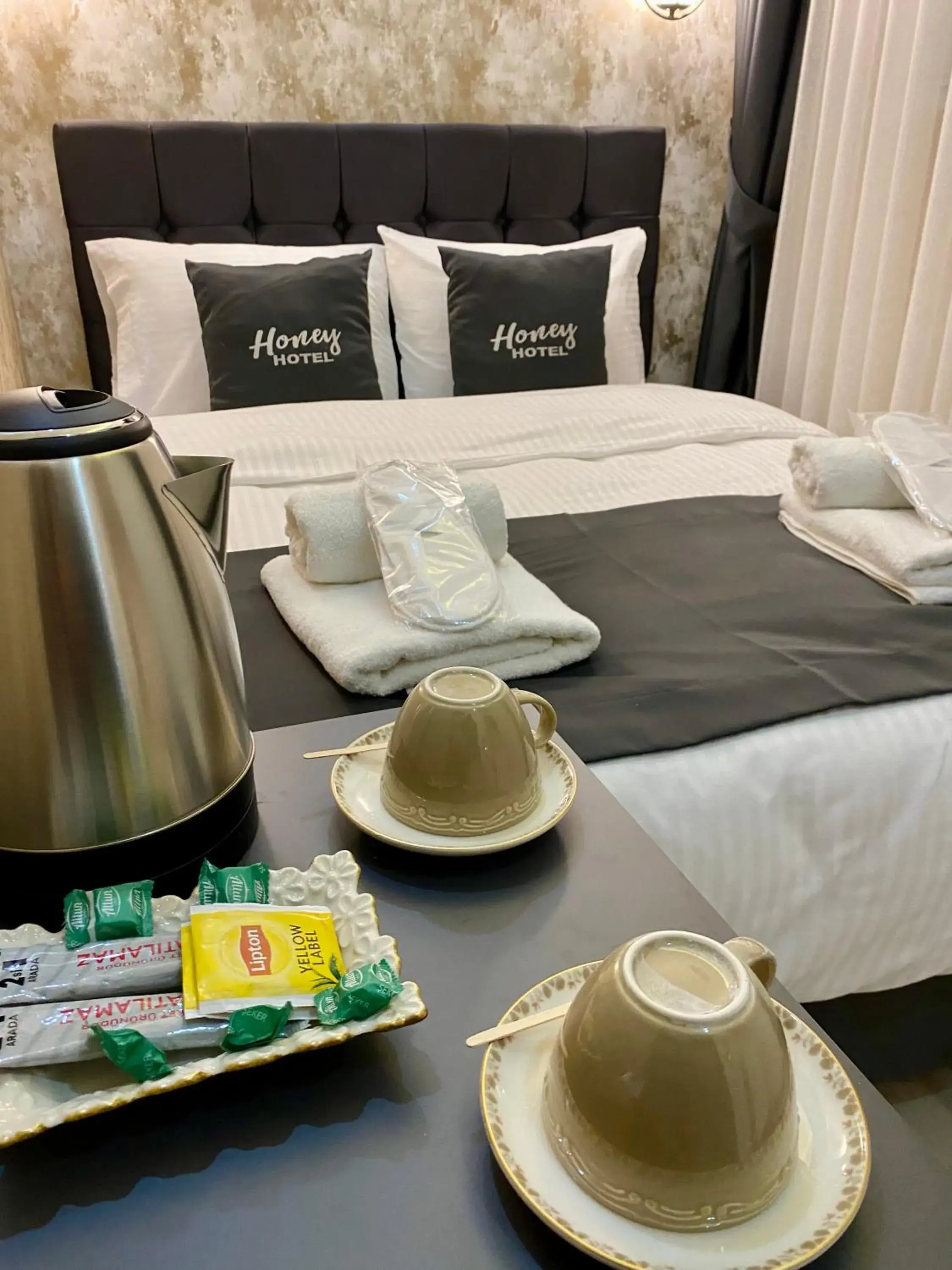 Economy Double Room in Honey Hotel Economy Double Room in Honey Hotel