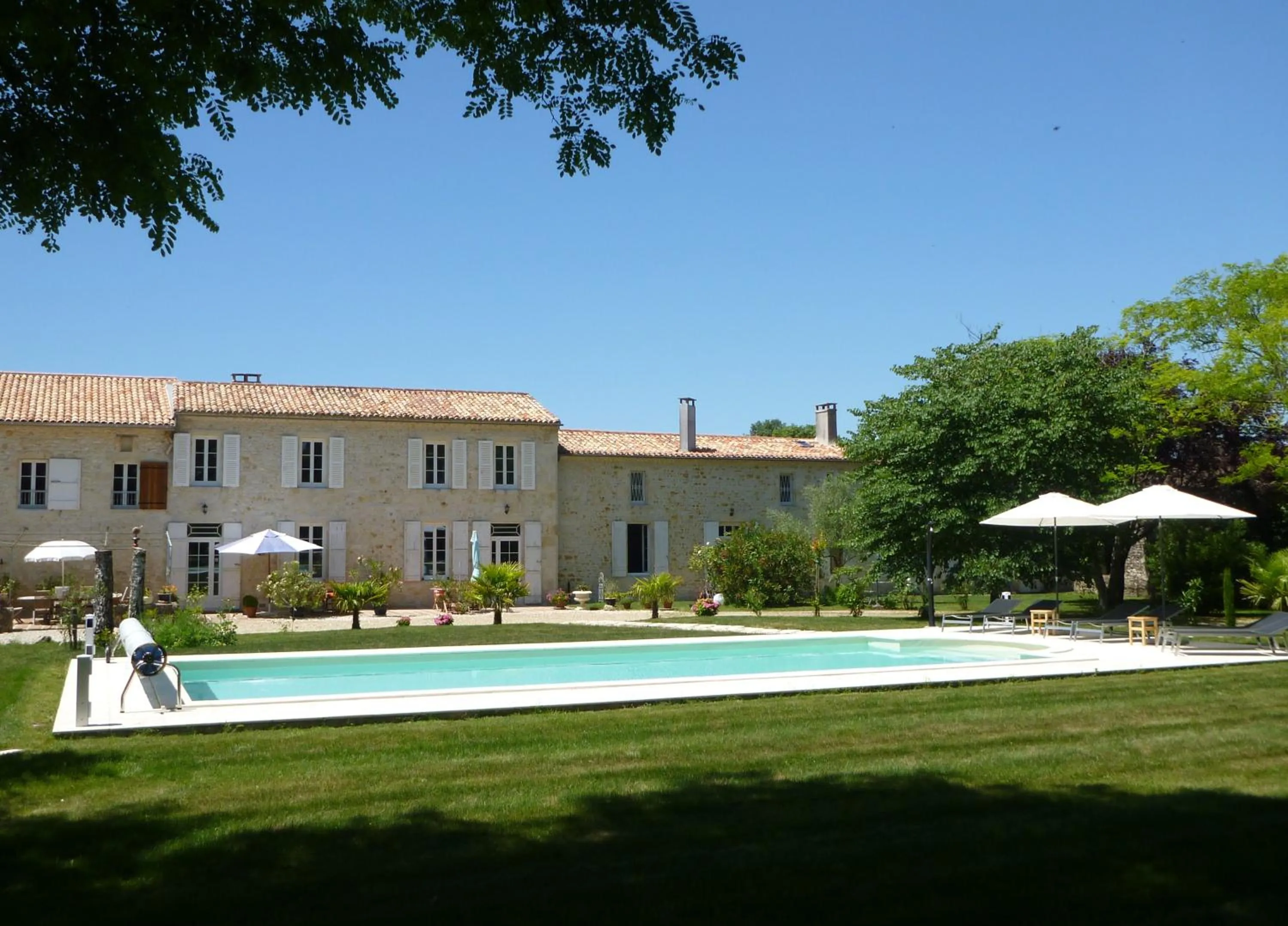 Facade/entrance in Domaine du Papillon