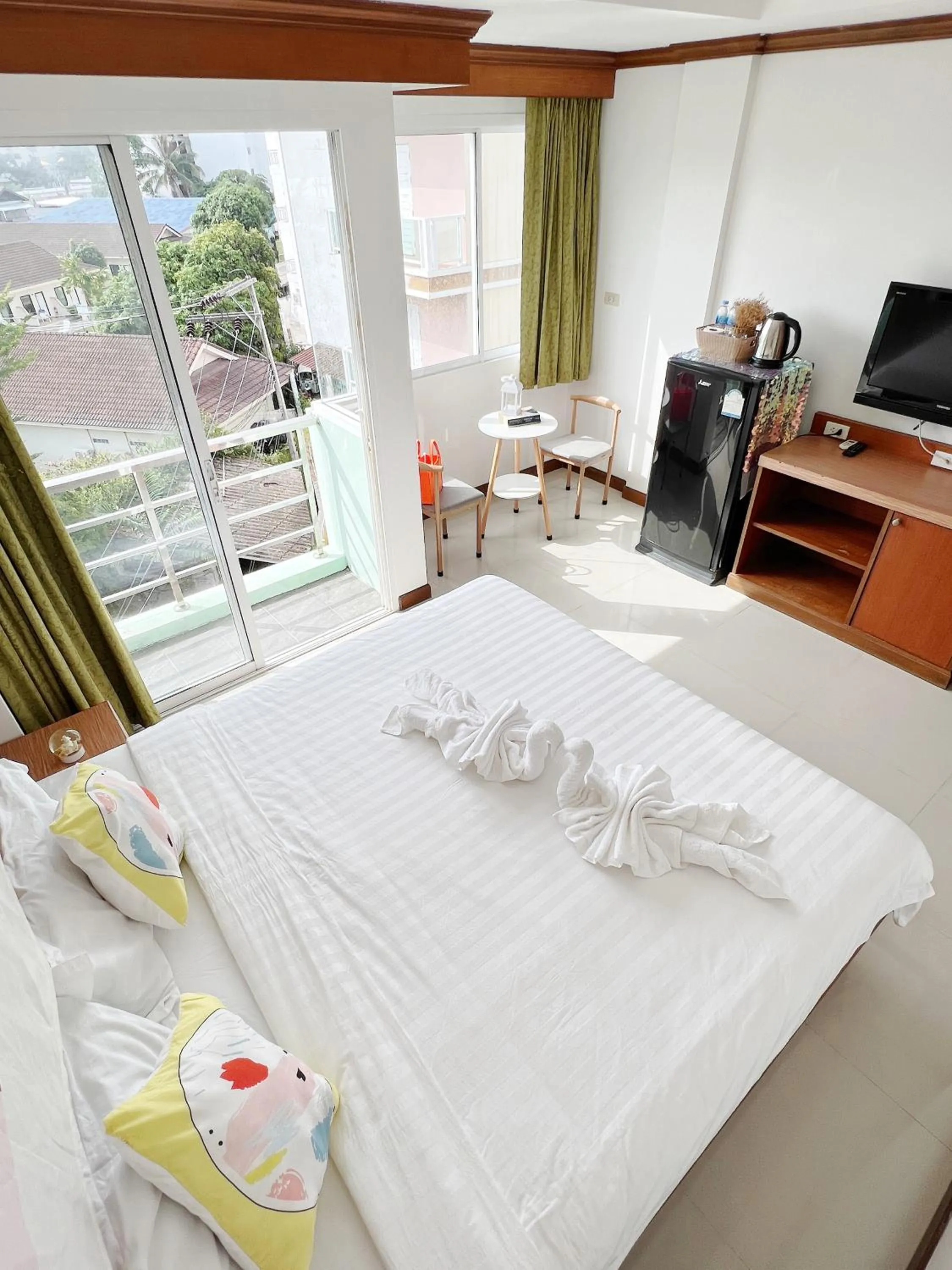 Bed in Lanting House Phuket