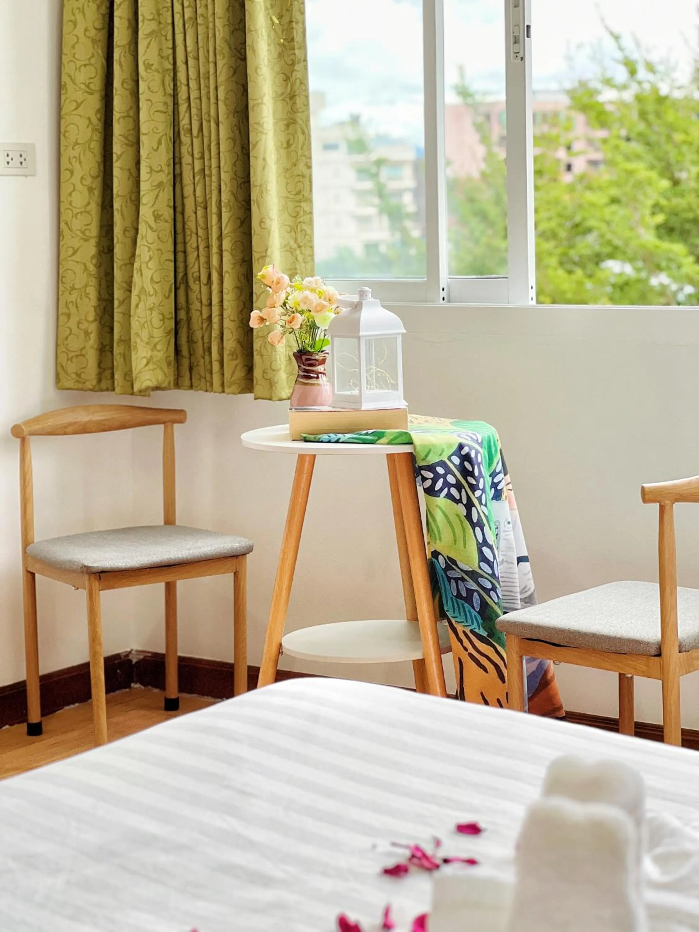 Seating area, Bed in Lanting House Phuket