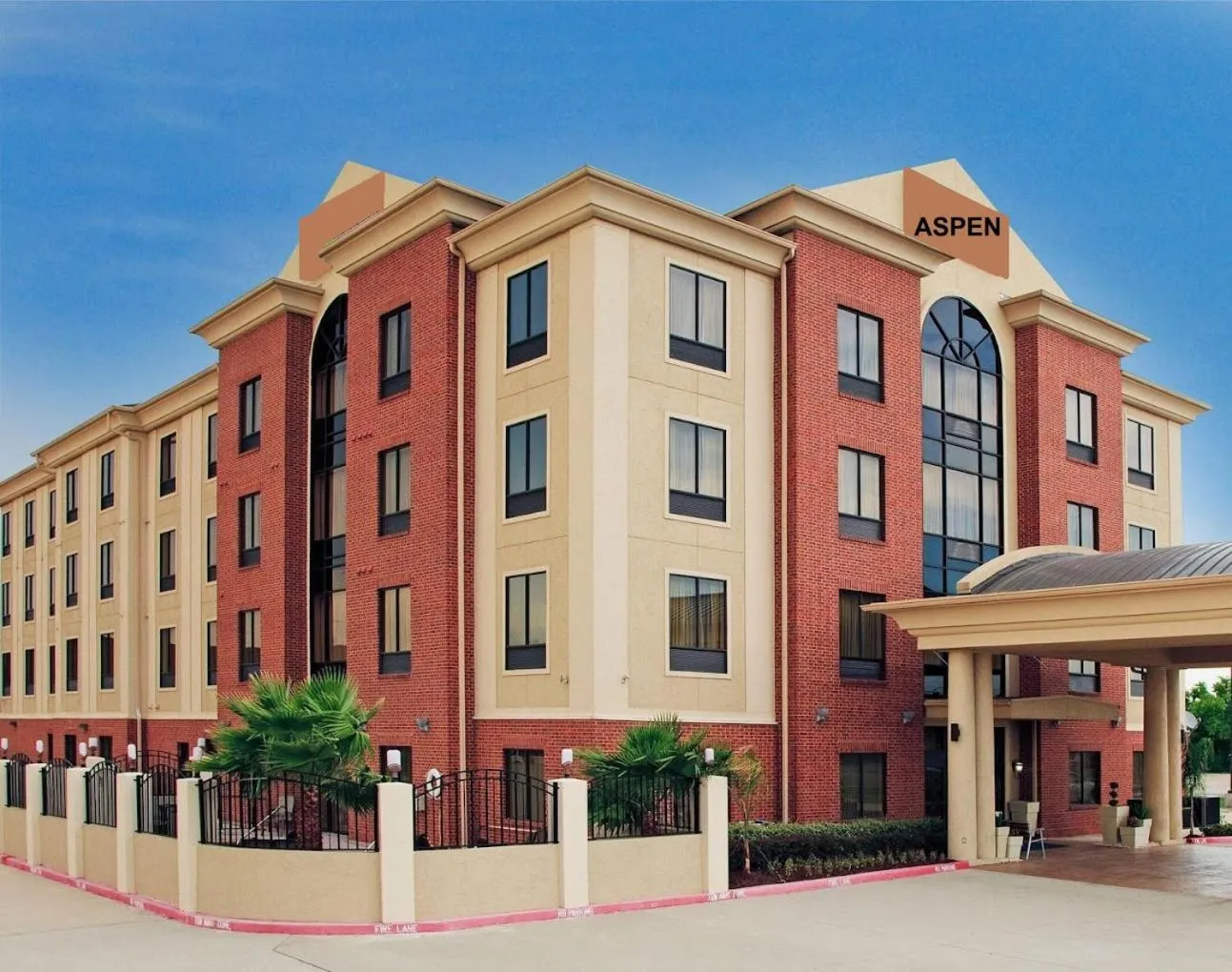 ASPEN GRAND HOTEL LaPorte