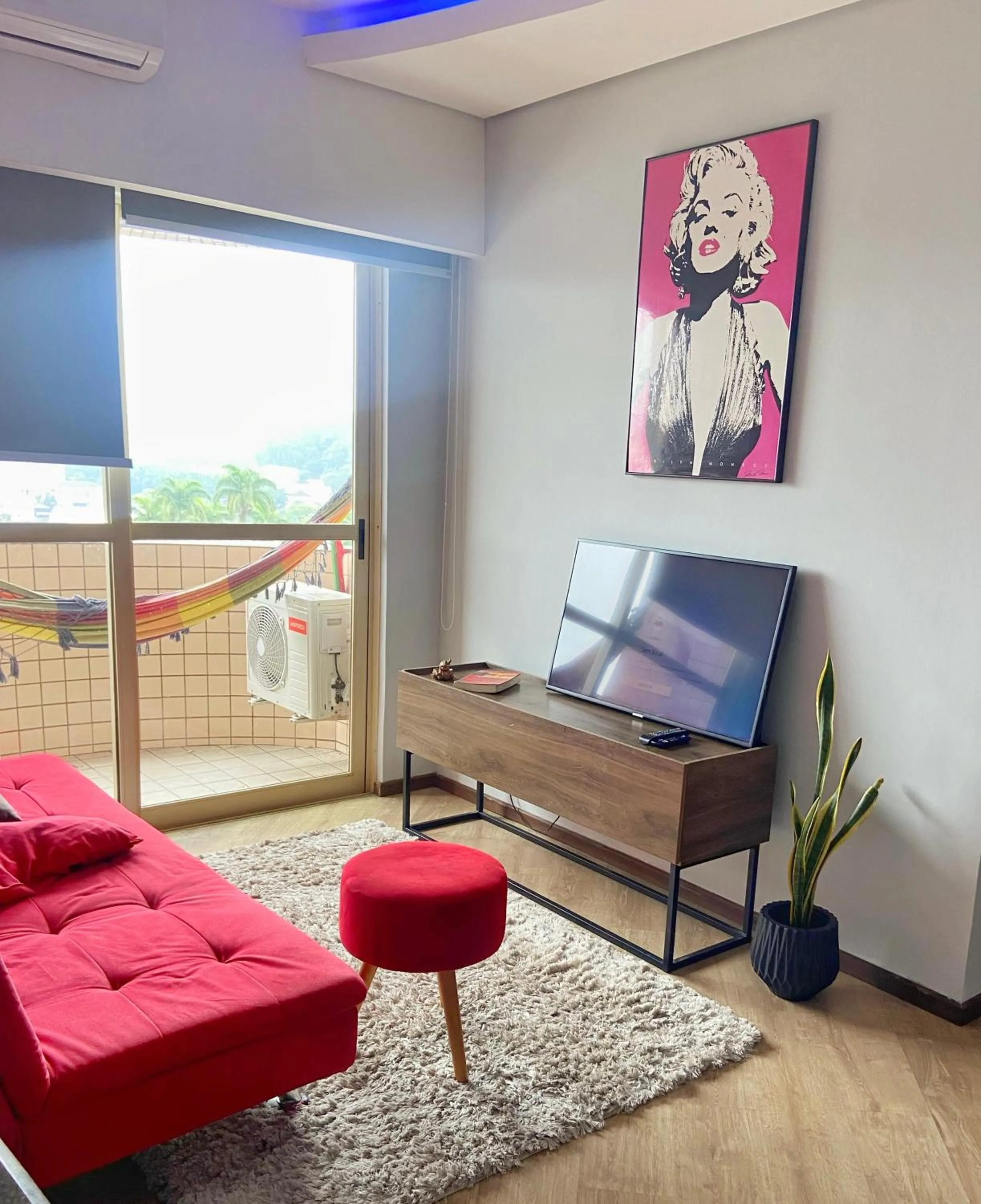 Apê completo bem no centro