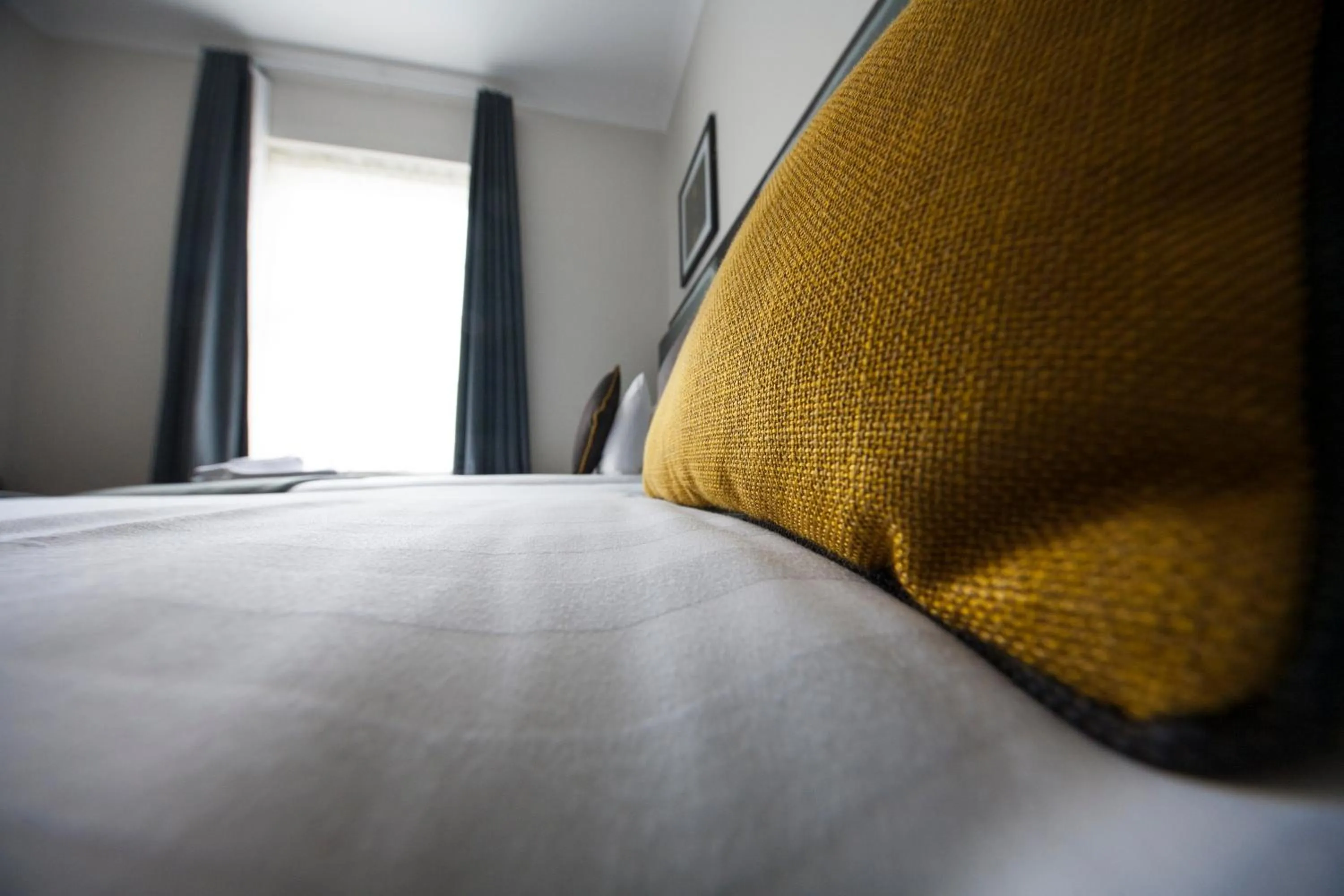 Bed in St George's Inn Victoria