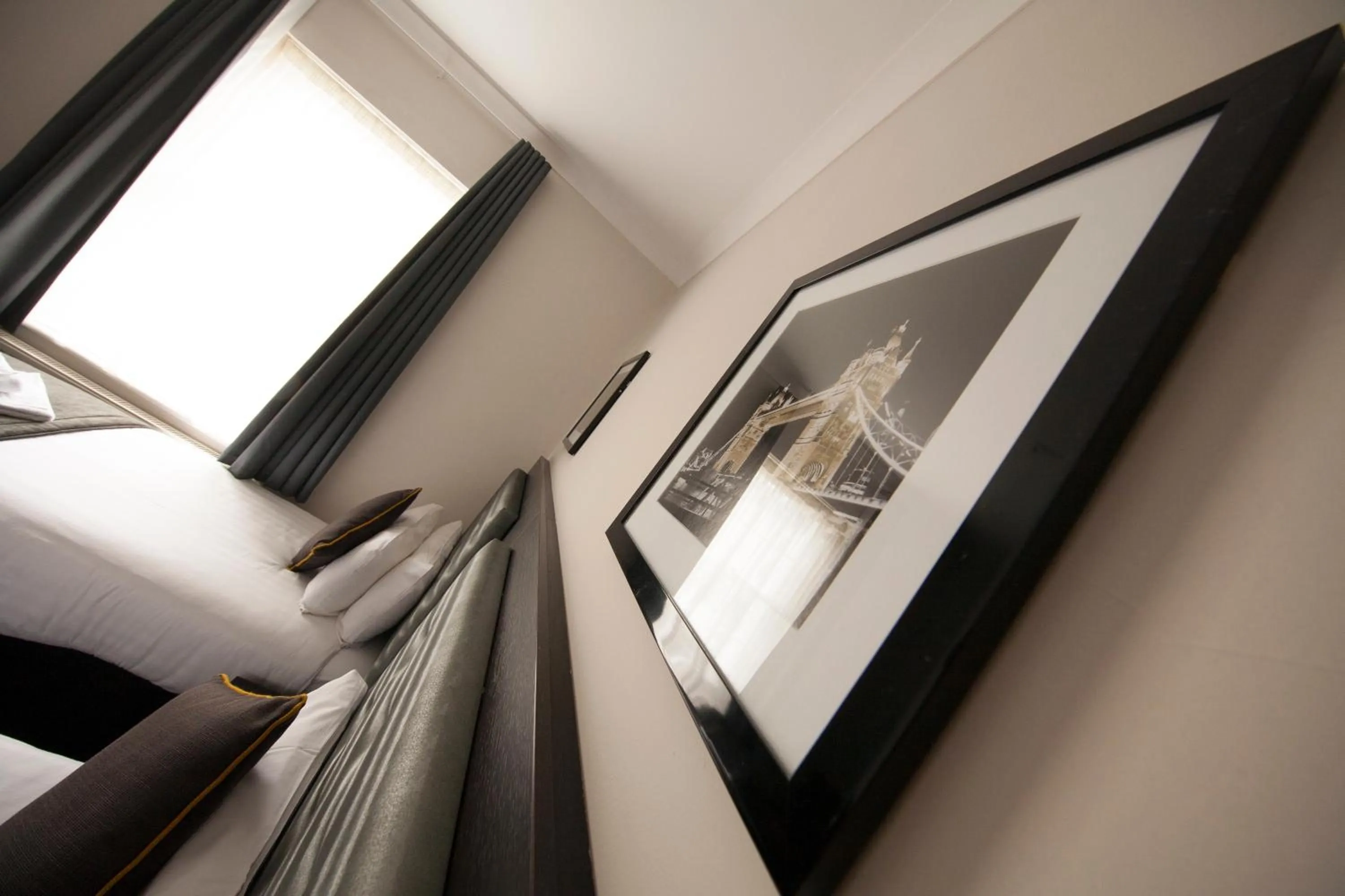 Decorative detail, Bed in St George's Inn Victoria