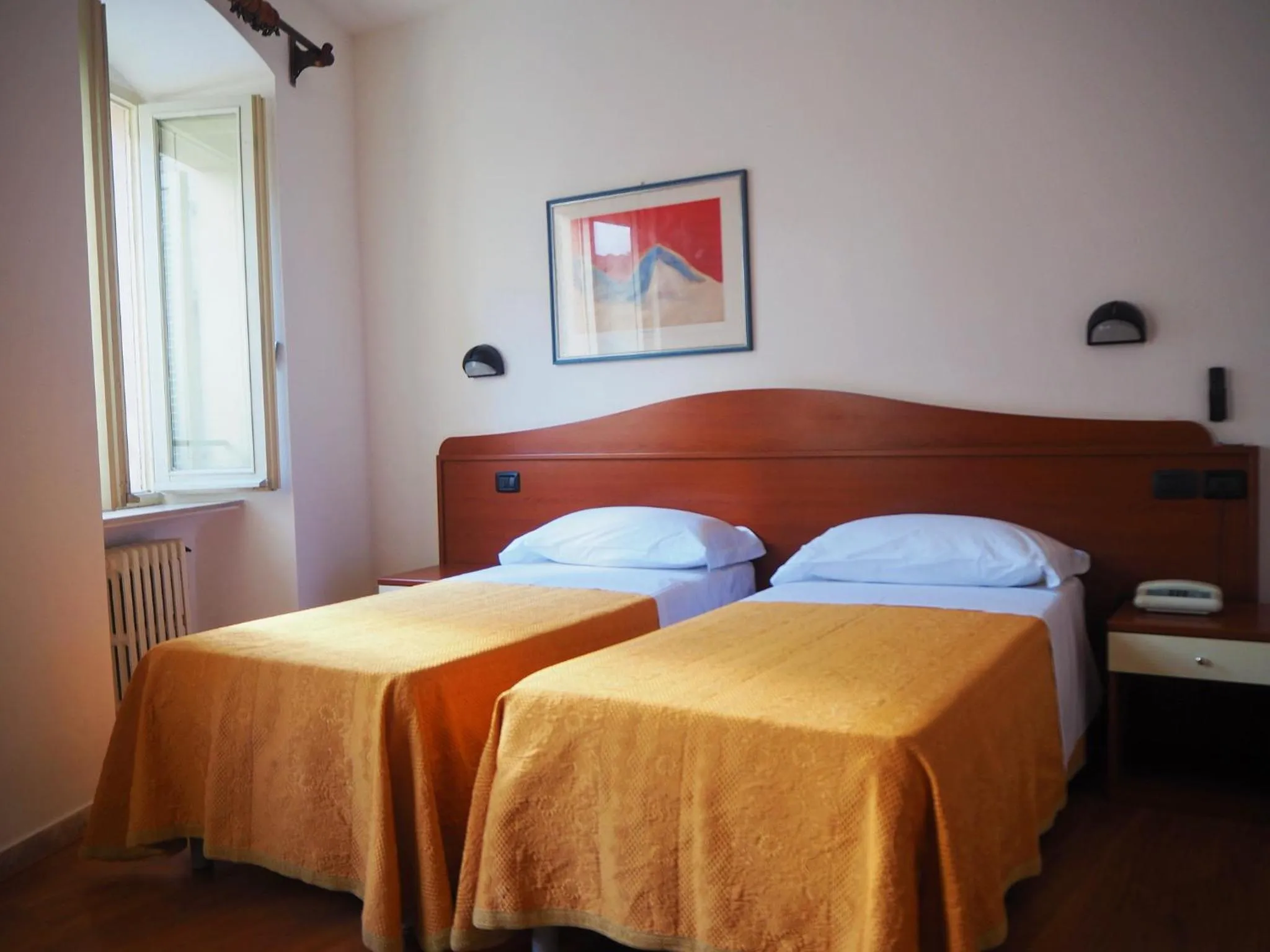 Bed in Hotel Roma Assisi