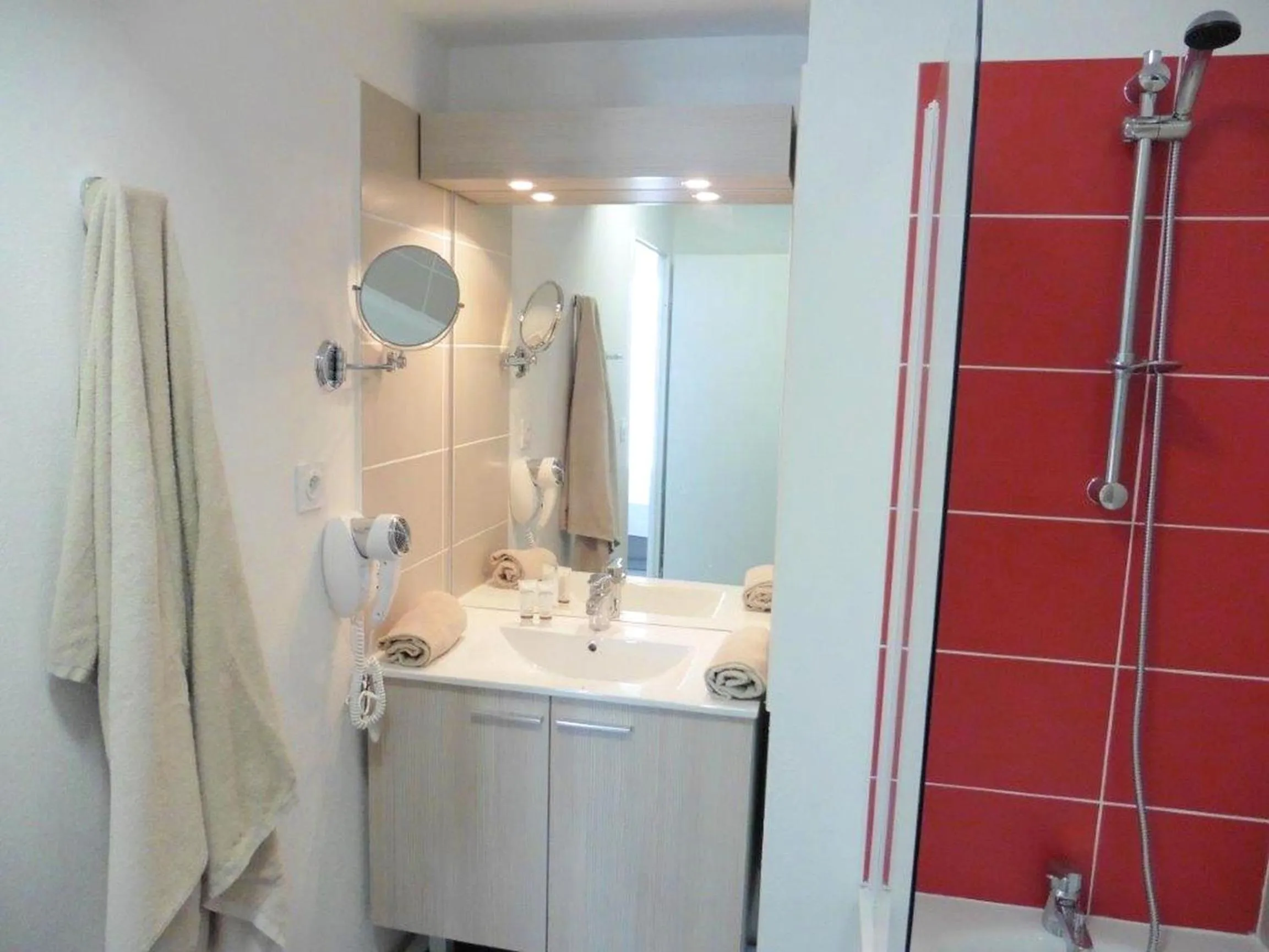 Bathroom in Appart'Hotel Nakâra by Odalys