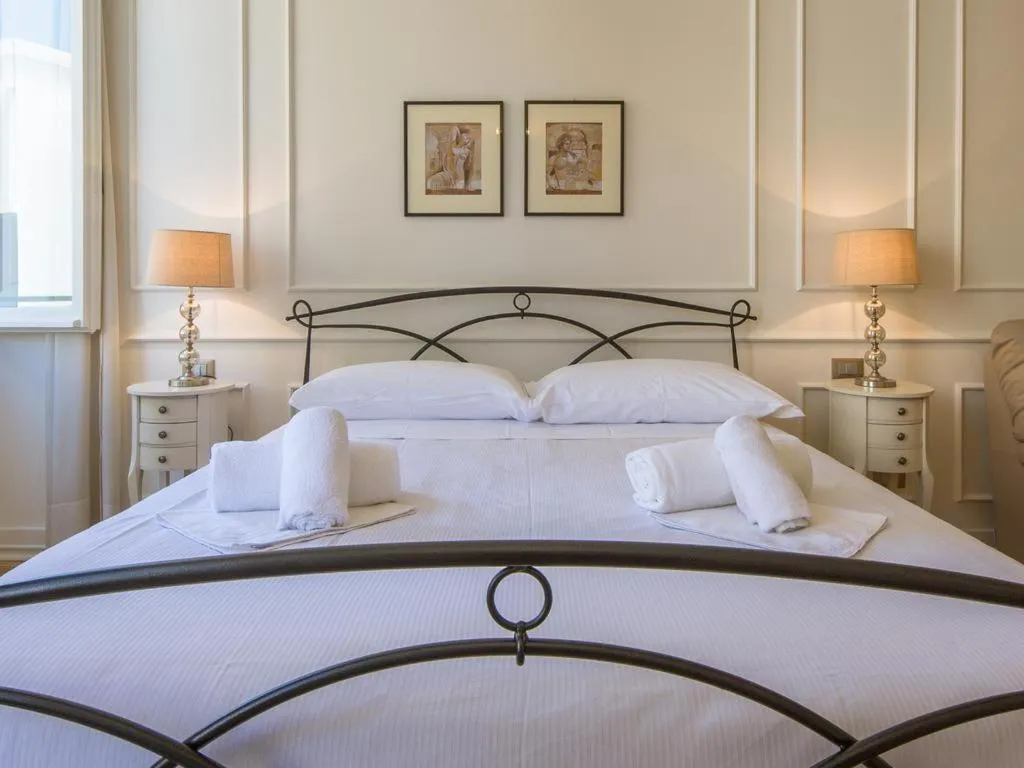 Bed in Locanda dei Poeti Rooms & Apartments