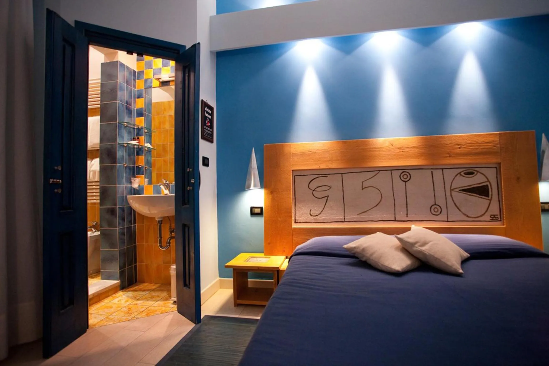 Bed in Locanda dei Poeti Rooms & Apartments